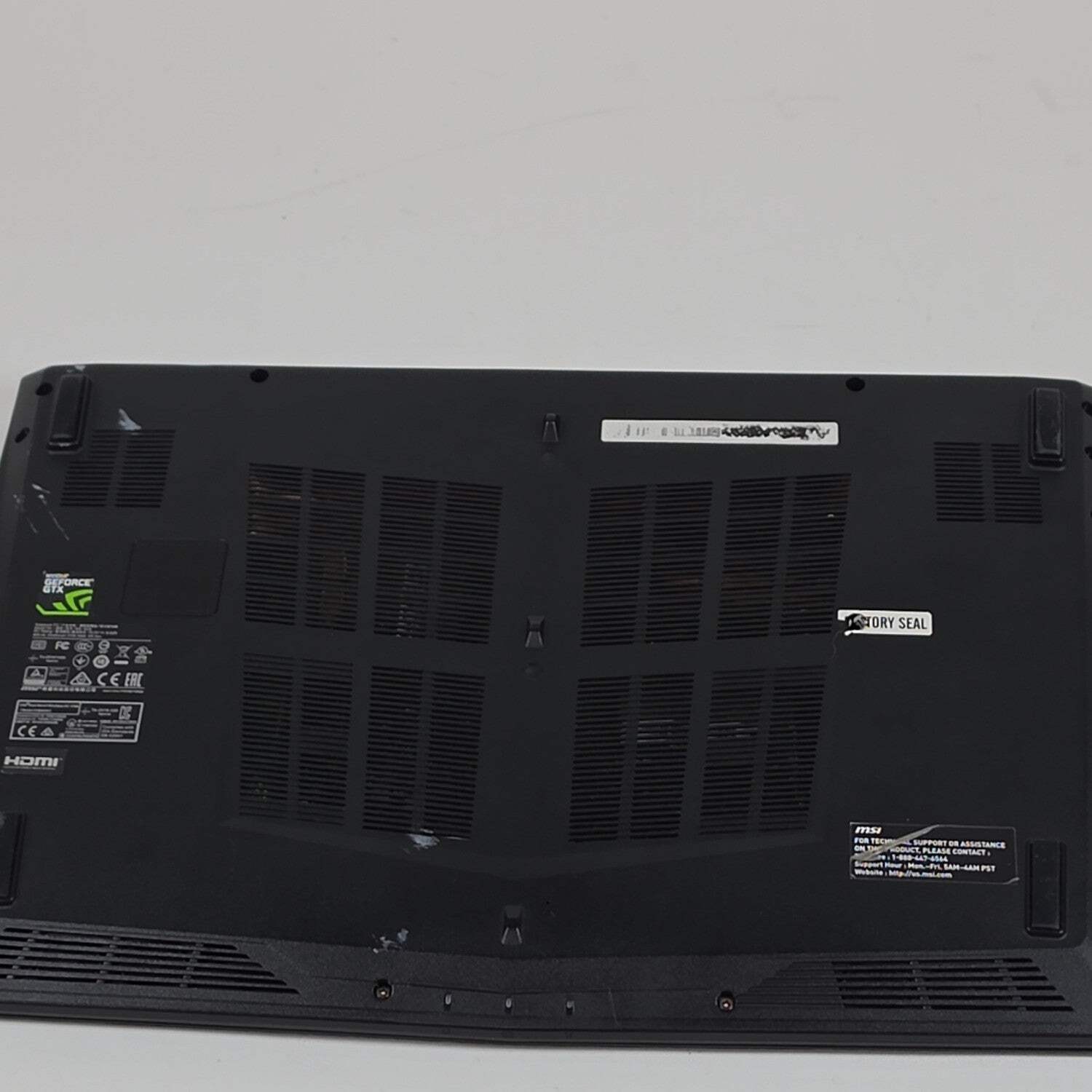 MSI GL62M GL62M 15.6″ i7-7700HQ 2.8GHz 8GB RAM 128GB SSD