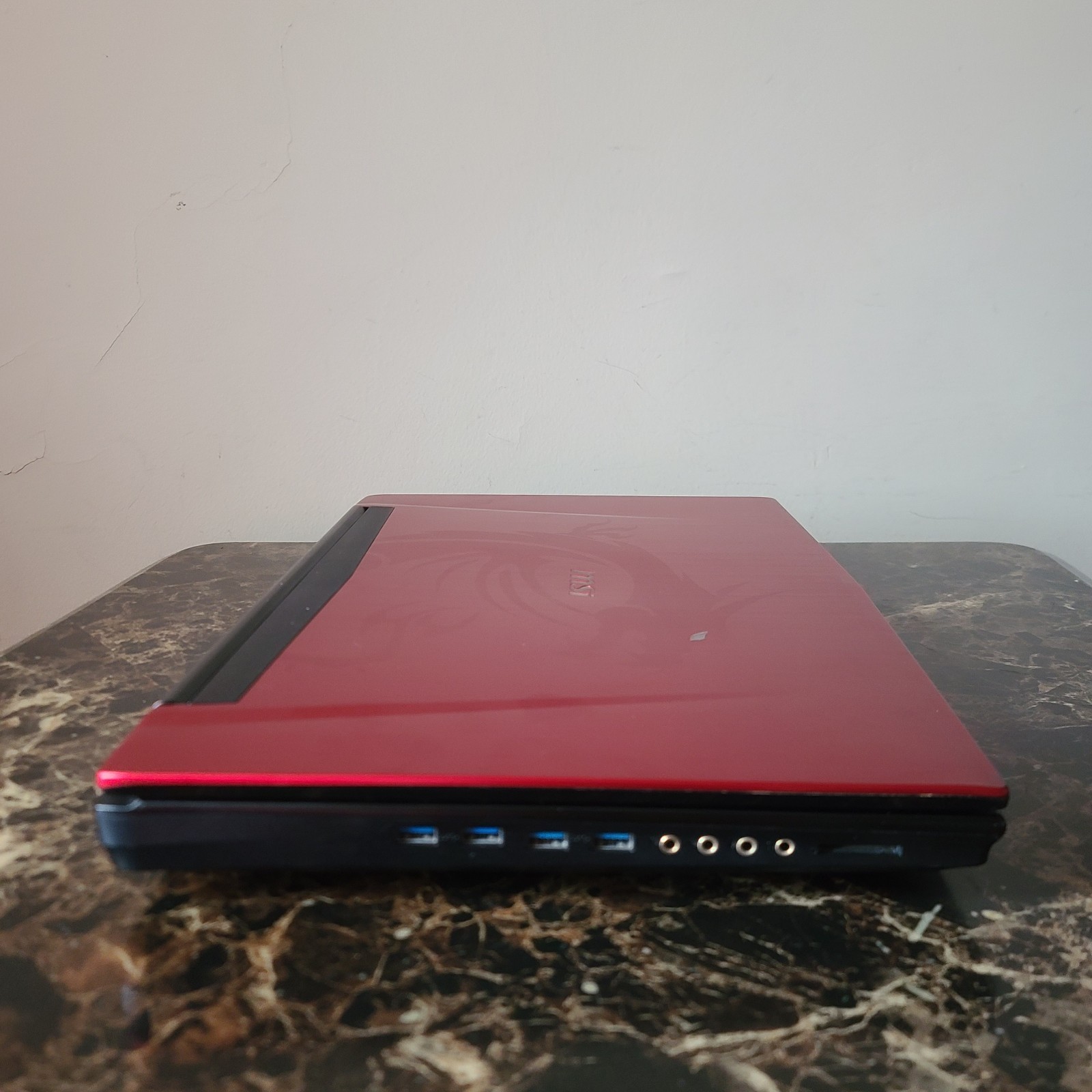 MSI GT72VR 7RE DOMINATOR GAMING LAPTOP i7-7700HQ 16GB RAM GTX 1070 128GB-1TB.