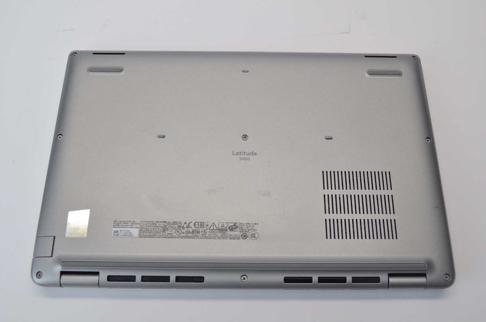 Dell Latitude 5450 14″ Core Ultra 7 165U 1.8GHz 16GB RAM 256GB NVME Win11Pro