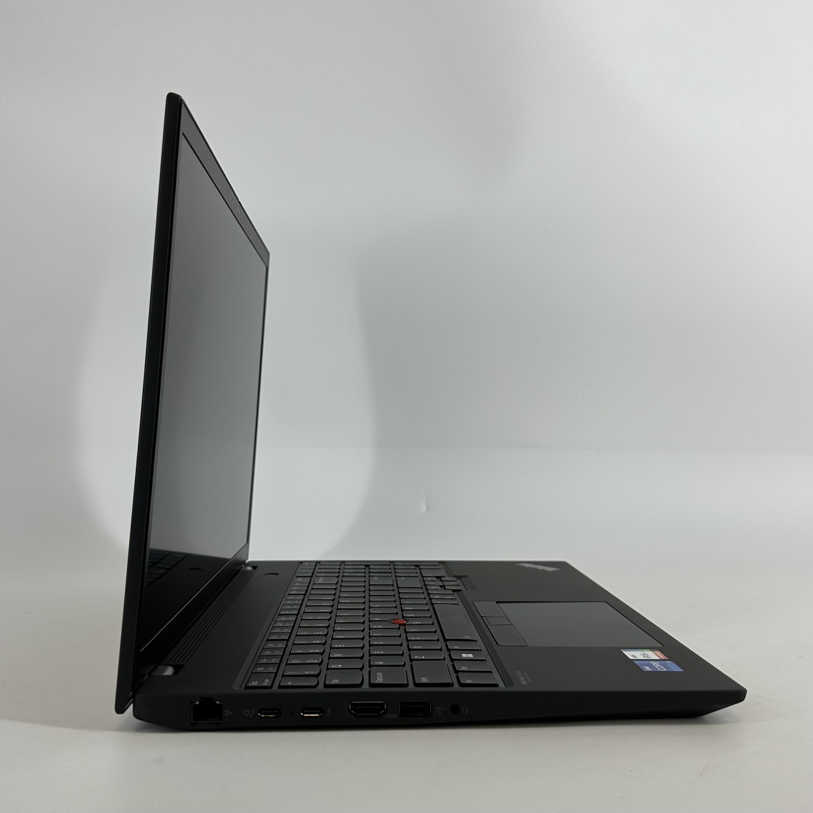 Lenovo ThinkPad T16 Gen 1 Gray FHD+ 2.1 GHz i7-1260P 16GB 512GB SSD Excellent