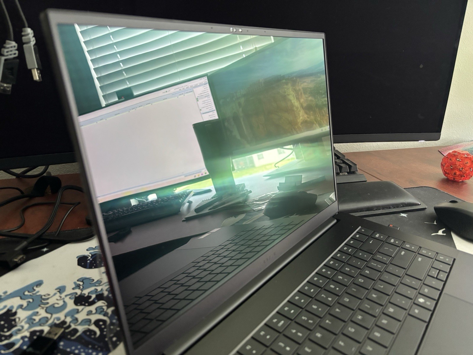 2025 Razer Blade 16:Ryzen AI 9 365-RTX 5070Ti-1TB NVMe-32GB(RZ09-05287EN3)-READ!
