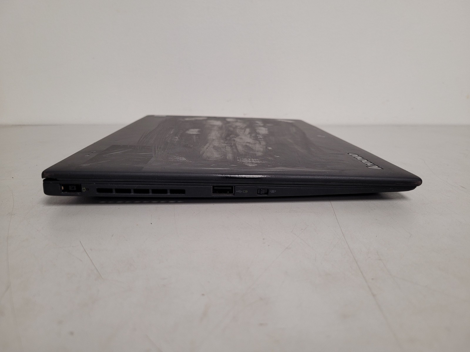 Lenovo ThinkPad x1carbon i5-3427u 1.8ghz 4 gb ram 128gb ssd *Parts read R9YWT3H
