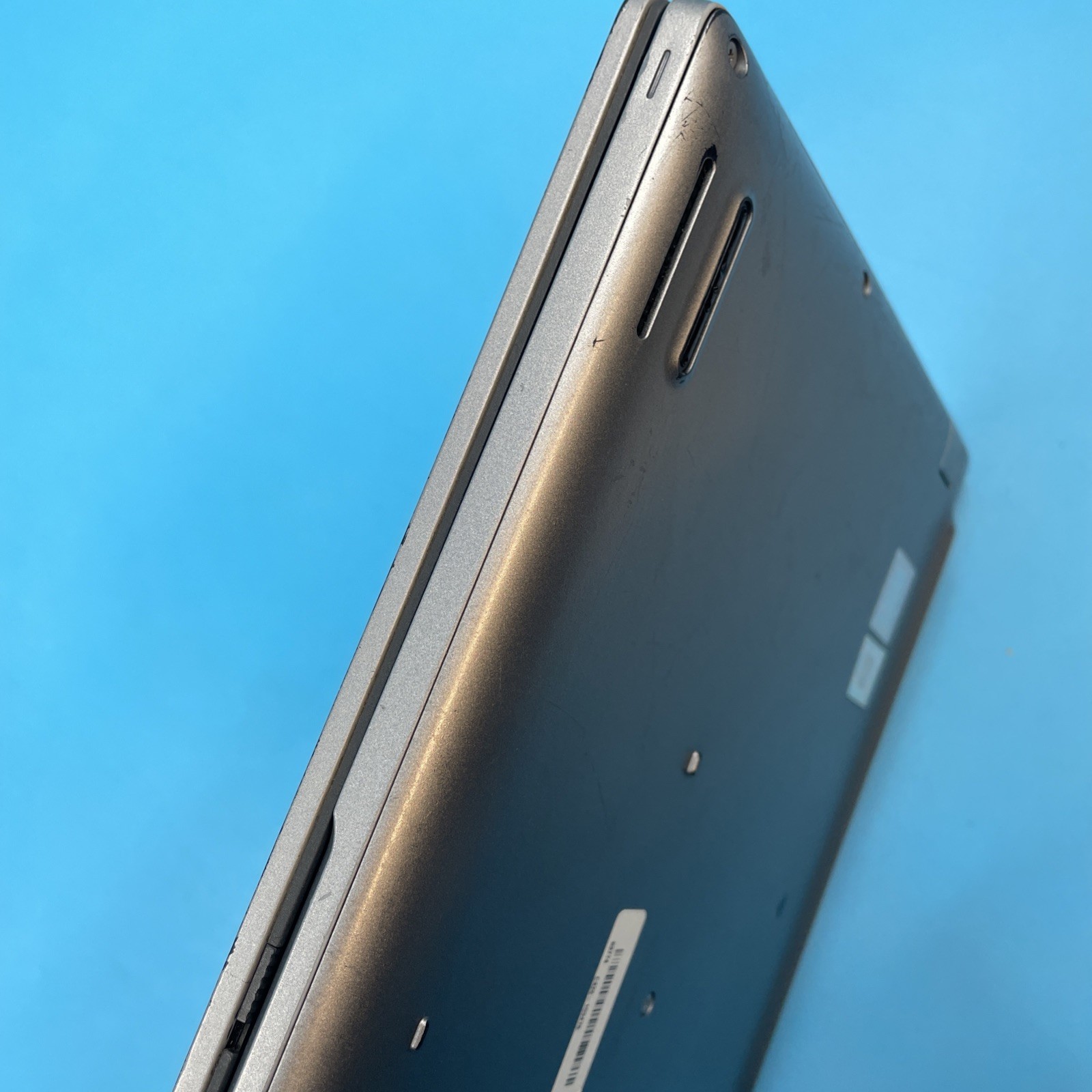 Dell Latitude 5420 | i5-1135G7 | 8GB RAM | 256GB SSD | WIN 11 PRO | 84% BATT