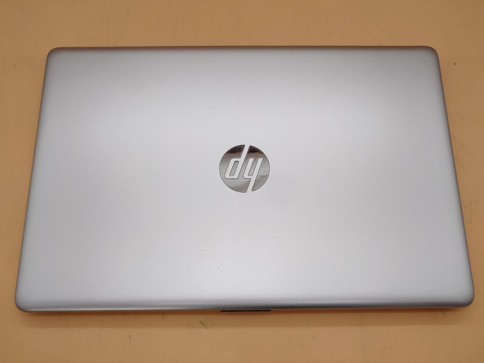 HP Laptop 15-da0018ds 15.6″ Touch Pentium Gold 5405U 8GB 256GB SSD Win11 *NO AC*