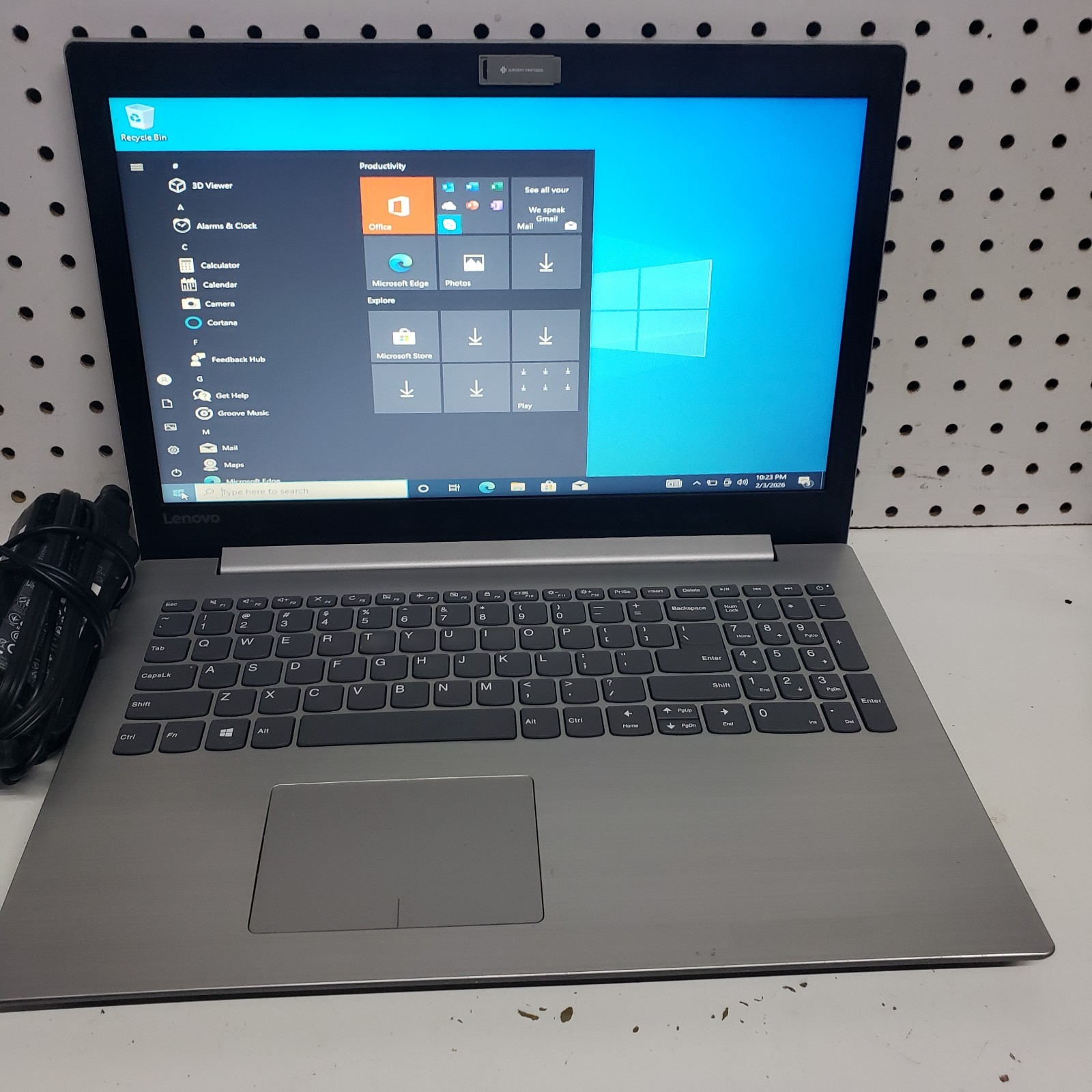 LENOVO IDEAPAD 80XS AMD A12-9720P 2.70GHz 8GB RAM 256GB SSD Win 10 Pro