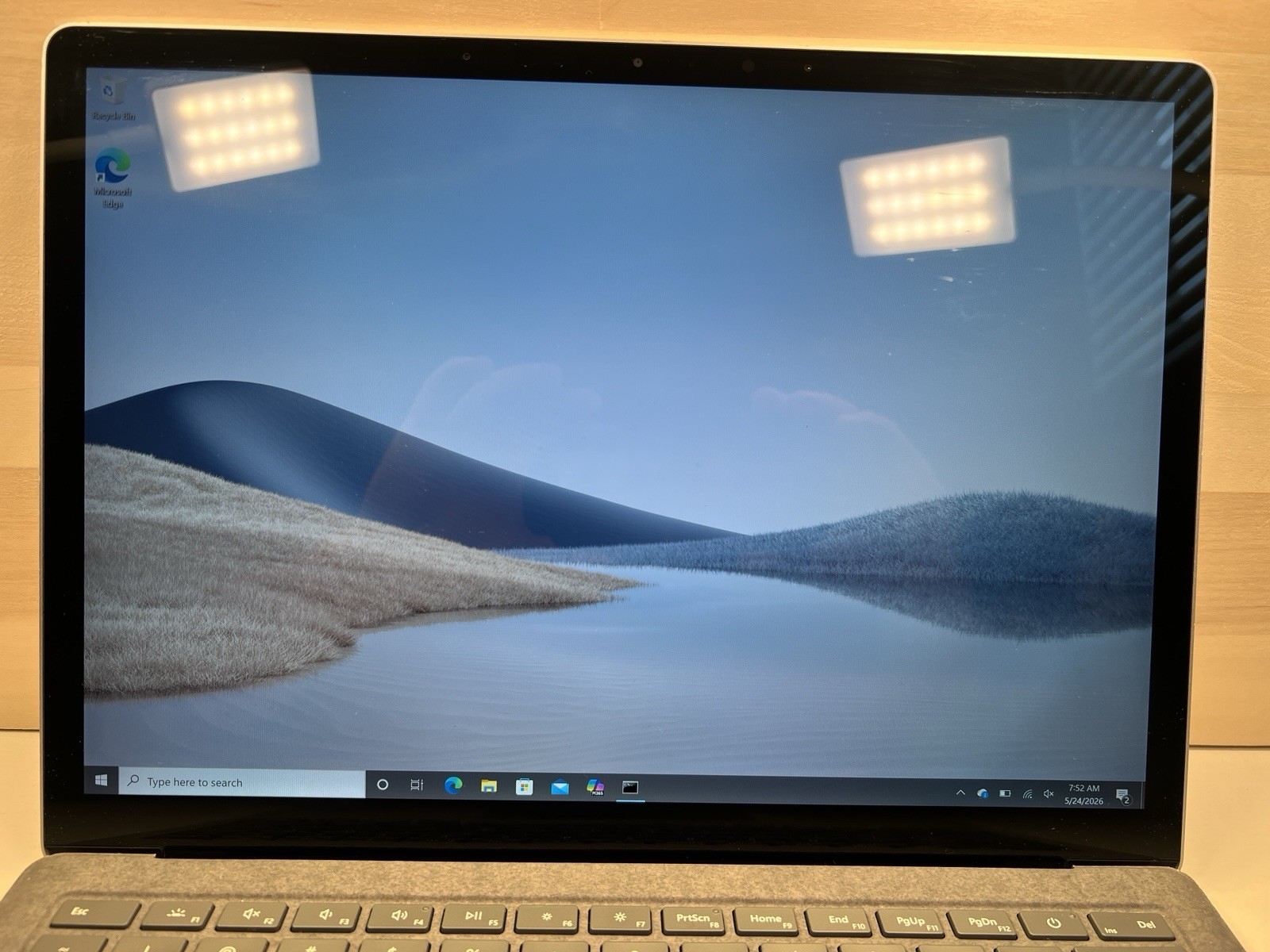 Microsoft Surface Laptop 4 13.5 2K TOUCH AMD Ryzen 5 4680U 8GB Ram 128GB SSD