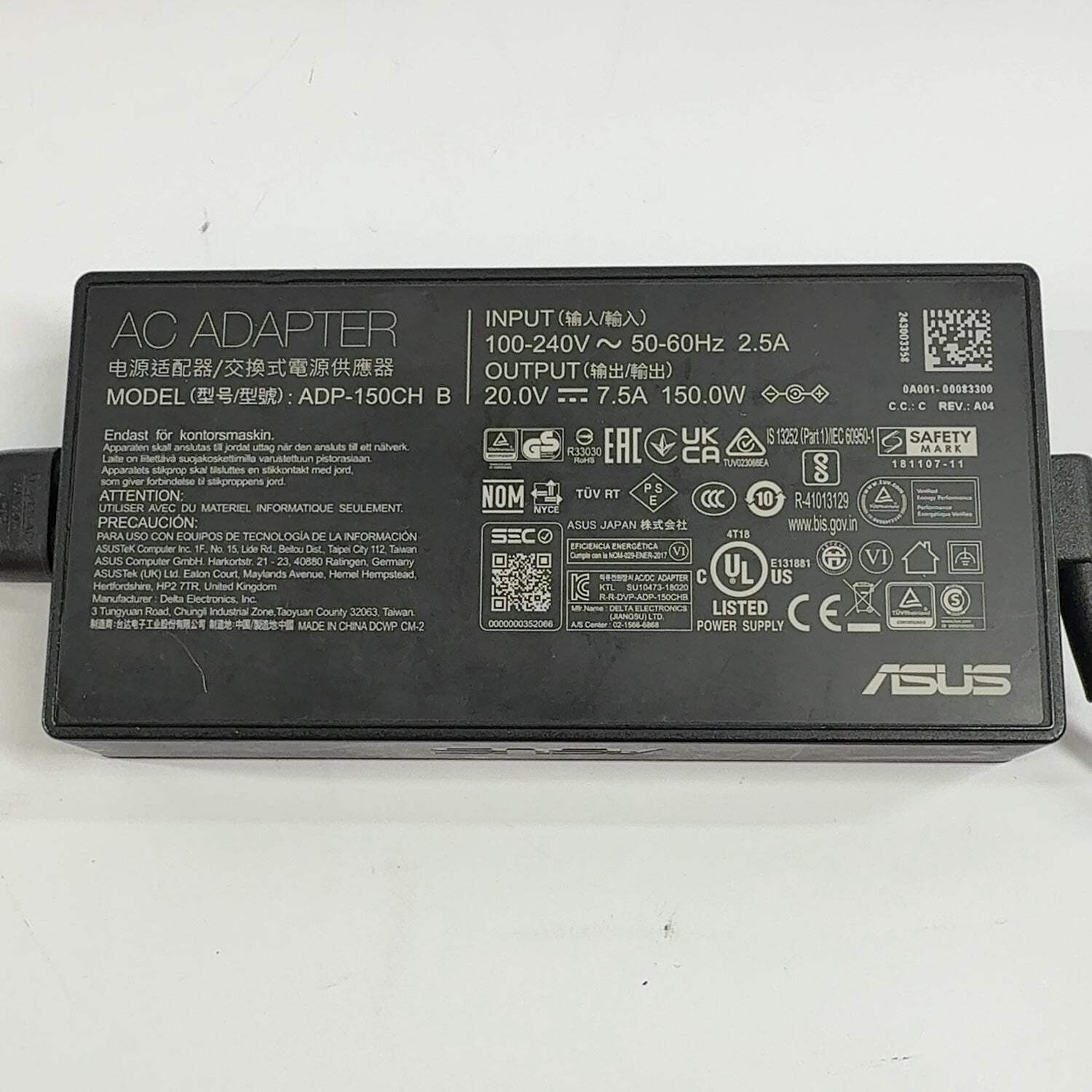Asus Creator Laptop Q OLED 15.3″ i9-13900H 16GB RAM 1TB SSD GeForce RTX 3050