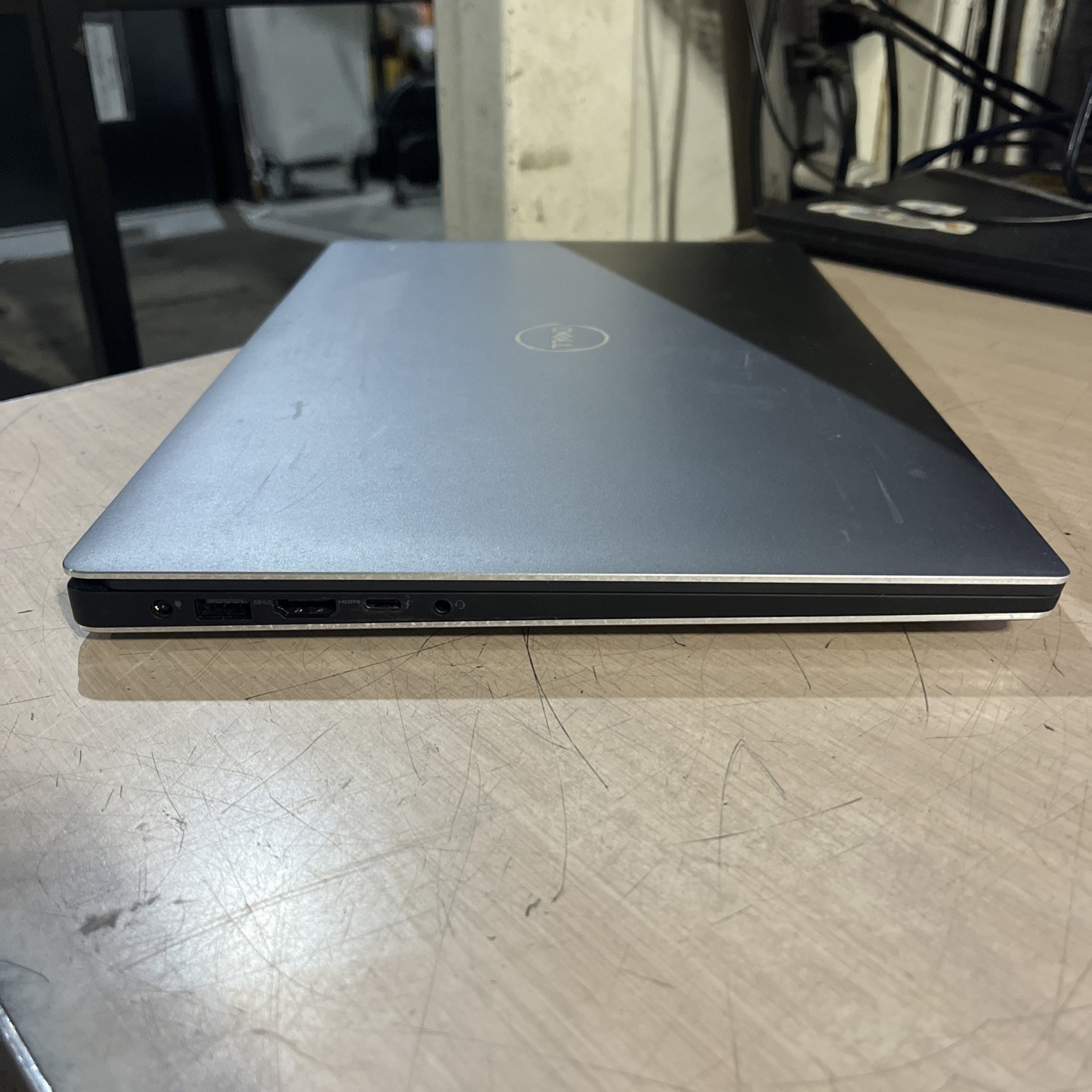 DELL PRECISION 5540 INTEL CORE I9-9880H 2.30GHZ 16GB RAM NO HD