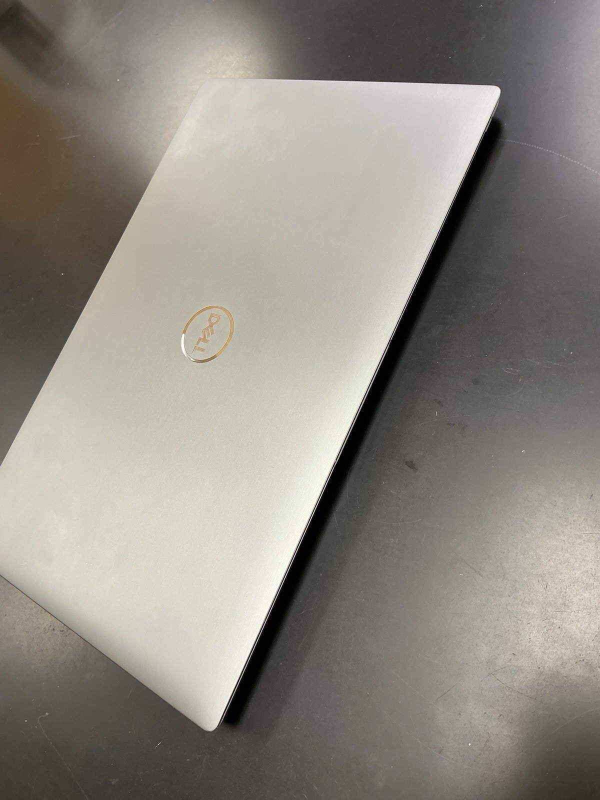 Dell Latitude 9520 15″