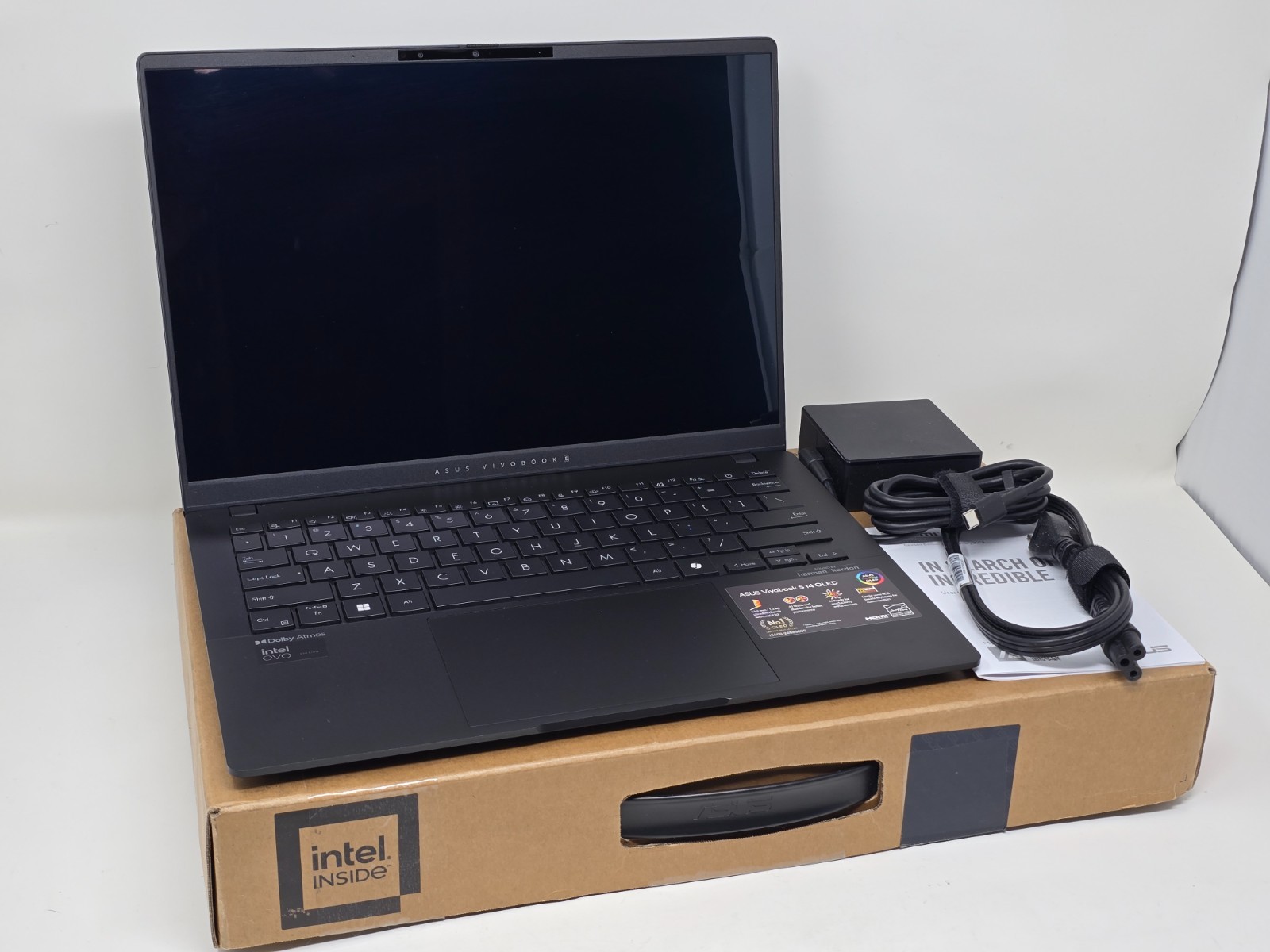 ASUS Vivobook S 14 OLED Intel Ultra 9 185H 16GB RAM 1TB SSD RGB S5406MA-AS96