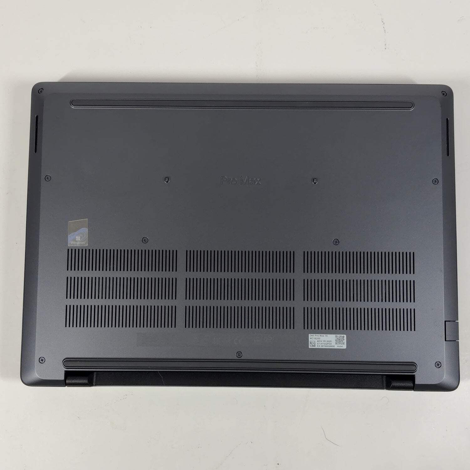 Dell Pro Max 16 MC16250 15.6″ Core Ultra 7 255H 2.0GHz 16GB RAM 512GB SSD