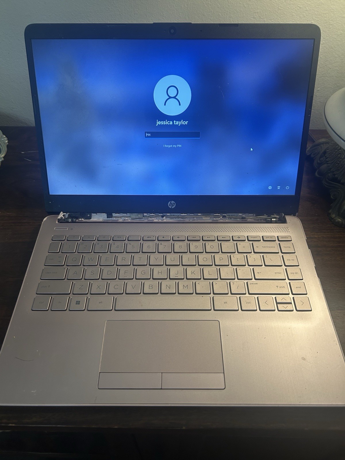 HP Notebook 14in Silver Laptop Intel Windows 10, Charger Included