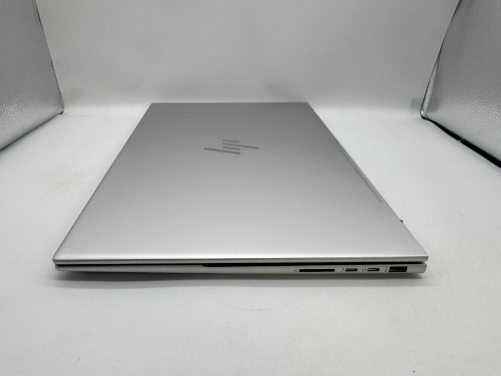 HP ENVY 17-cr0797nr 17.3″ Touch Laptop Intel Core i7-1255U 16GB 1TB SSD RTX 2050