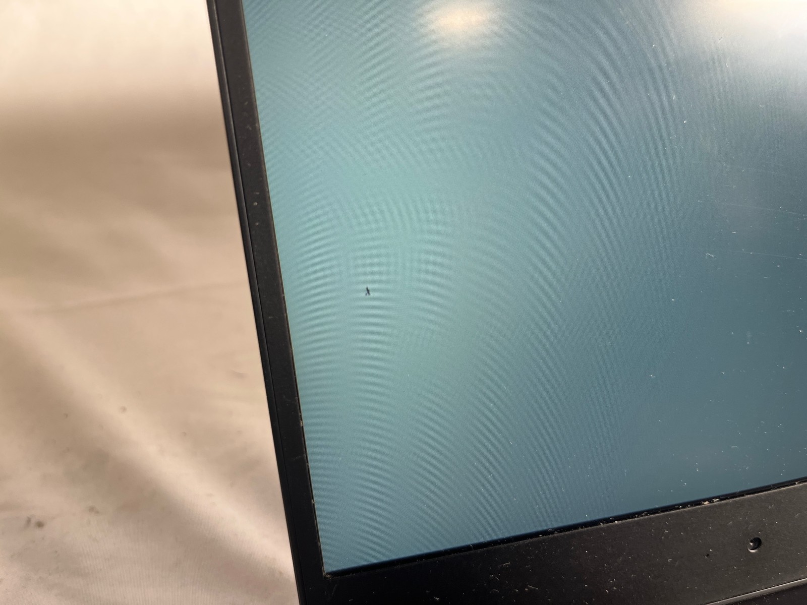Dell XPS 15 9550 i7-6700HQ 8GB 256GB NVMe SSD 15.6″