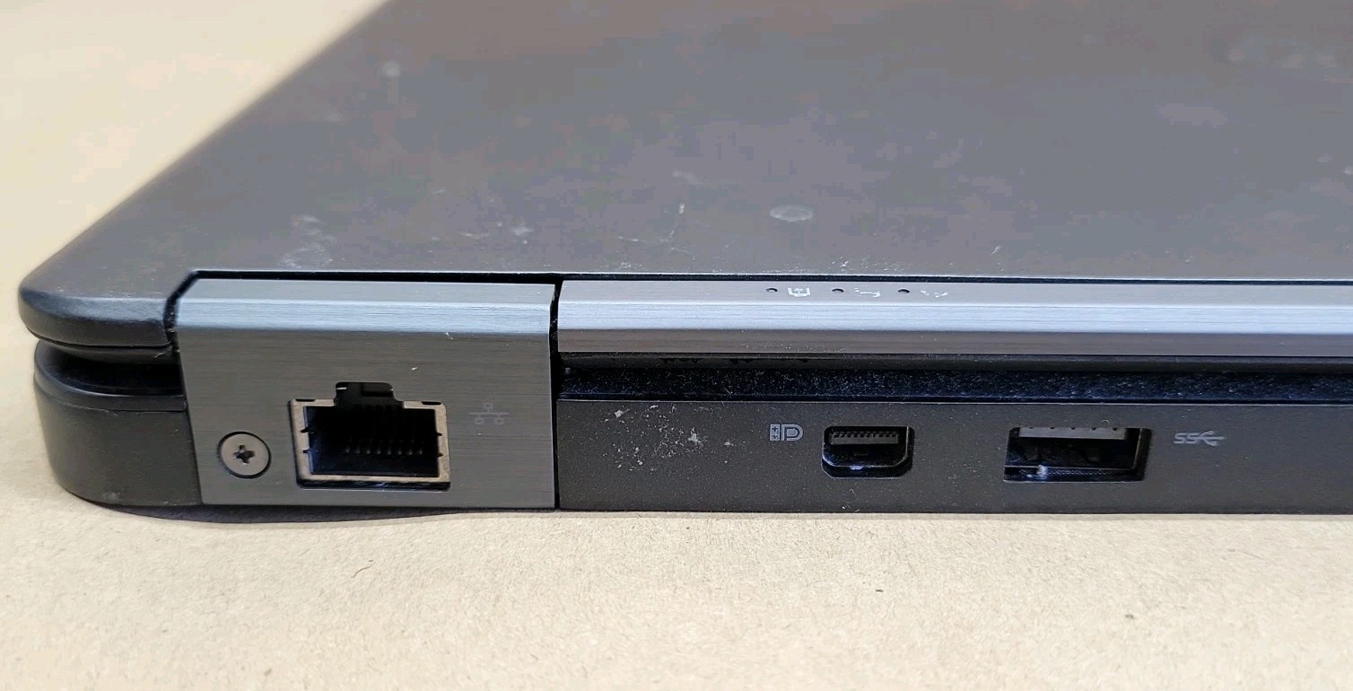 Dell Latitude E7450, Intel Core i5-5300U @ 2.3GHz, 4GB RAM, NO SSD, NO OS *READ*