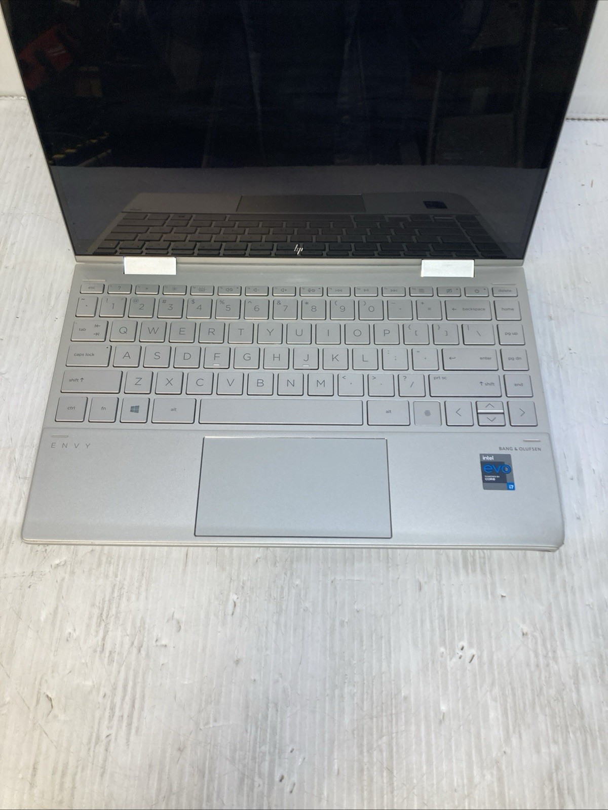 HP ENVY x360 Convertible Core i7-1195G7 2.90GHZ 8RAM NO HDD/OS Boot to BIOS