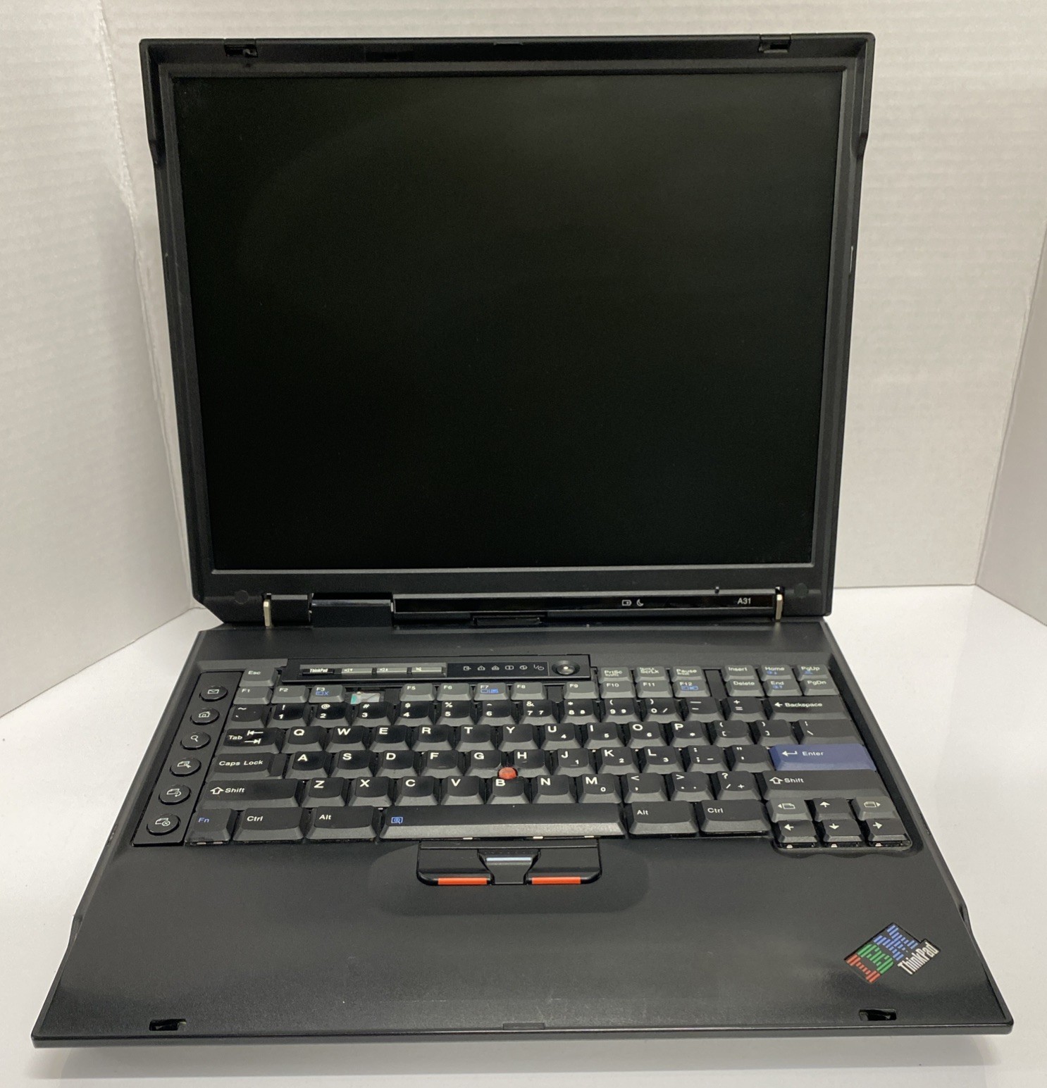Vintage IBM ThinkPad A31 Laptop POWERS ON To BIOS | NO HDD | NO ODD | NO BATTERY