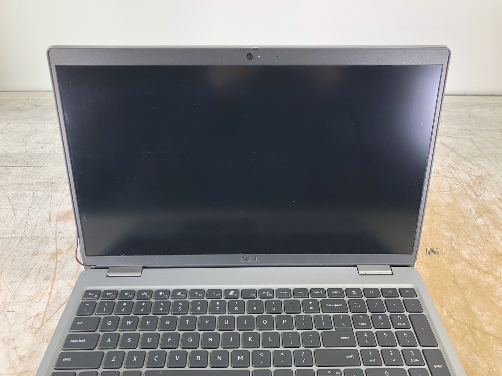 DELL PRECISION 3570 i7-1265U @ 1.80GHz, NO RAM/HDD/OS – (FOR PARTS)
