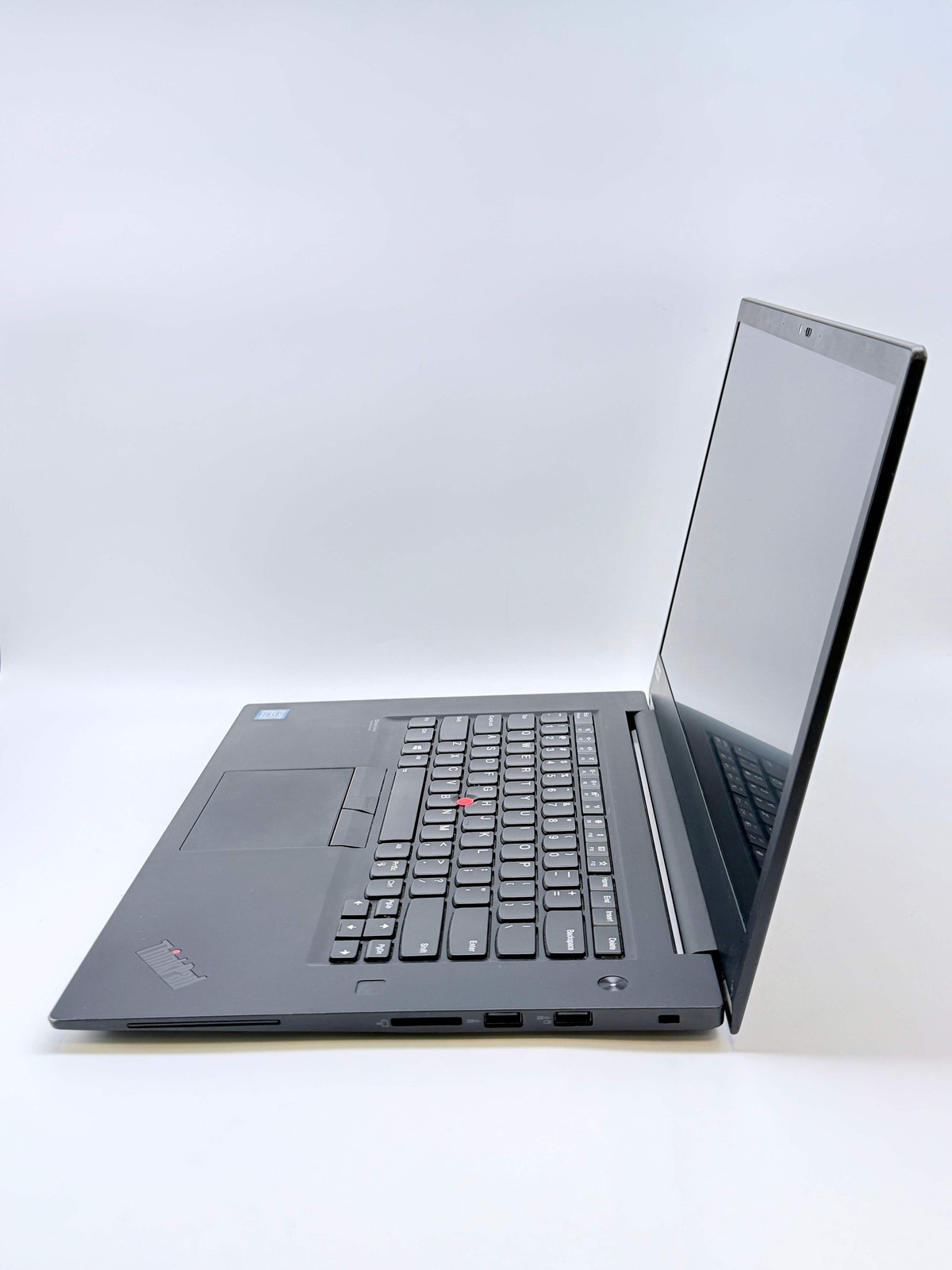 Lenovo ThinkPad P1 Gen 2 16-inch Intel Core i7 9th Gen 16GB RAM 256GB SSD