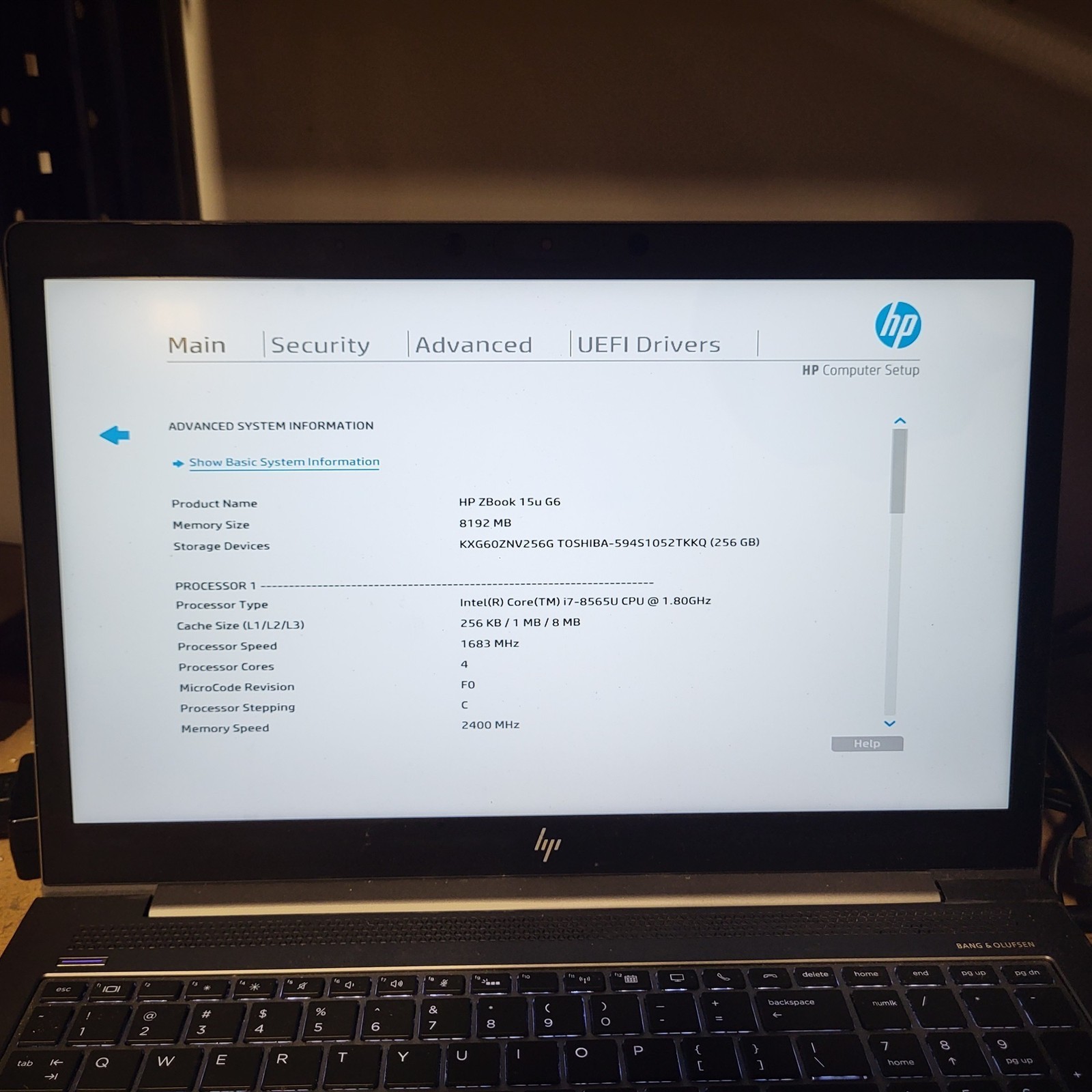 Dark Spot HP ZBook 15u G6 Laptop Intel i7-8565U 1.8GHz 8GB 256GB SSD