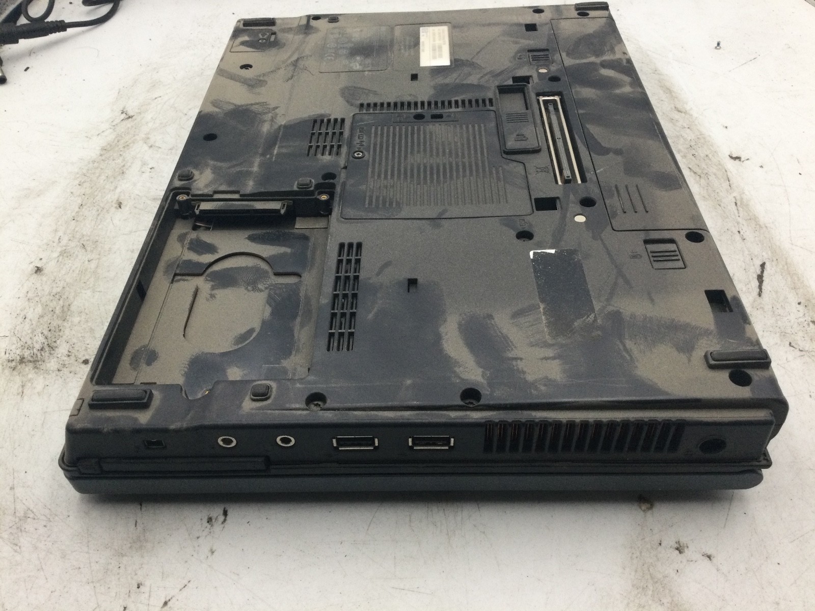 HP PROBOOK 6515B – BOOTS TO BIOS – AMD TURION – NO RAM – 15″ – READ DESCRIP -BB