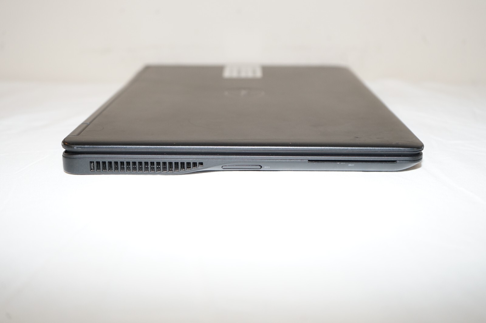 ^ Dell Latitude E7450 14″ Intel i7-5600U @ 2.60GHz 4GB Ram No HD “READ” #C1664
