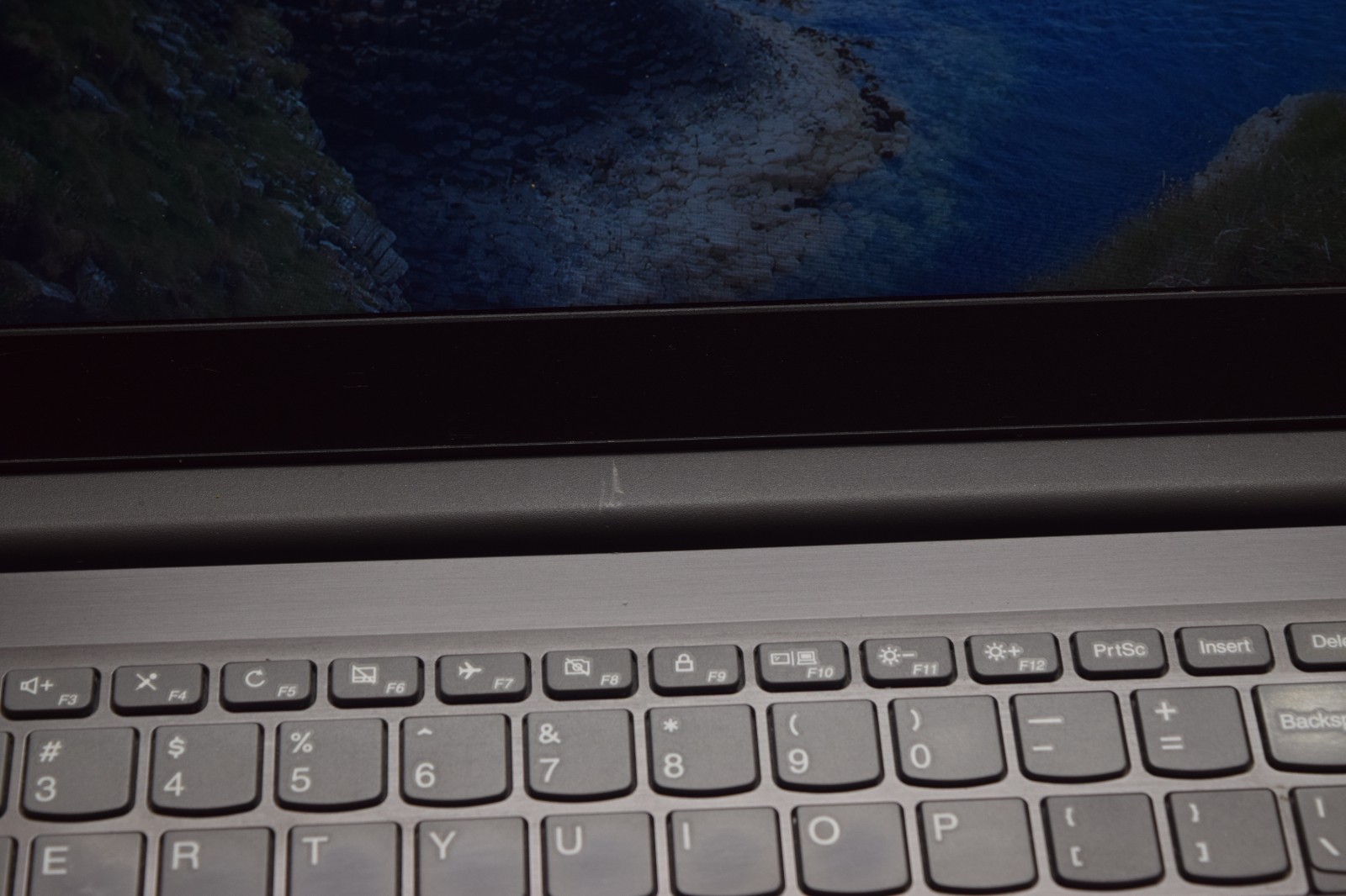 Lenovo V15-IIL Intel Core i5-1035G1 / 8GB RAM / 512 GB SSD/ 1.00Ghz/W11p