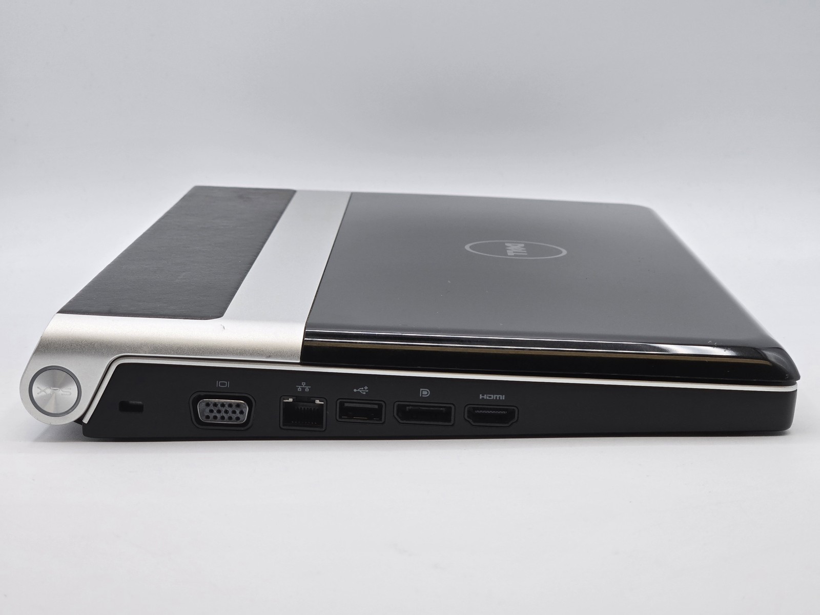 Dell Studio XPS M1340 13″ 2 DUO P8800 128GB 2GB W10 GeForce G210M Backlit DVD