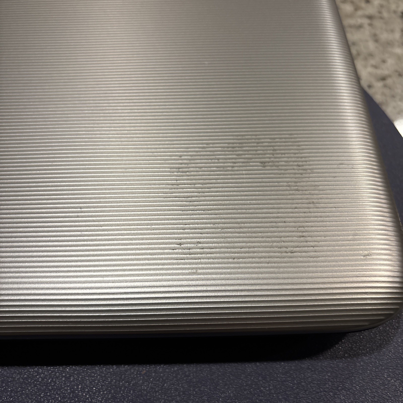 HP notebook Intel Core i5 Inside Laptop Windows 10 Touchscreen Damage