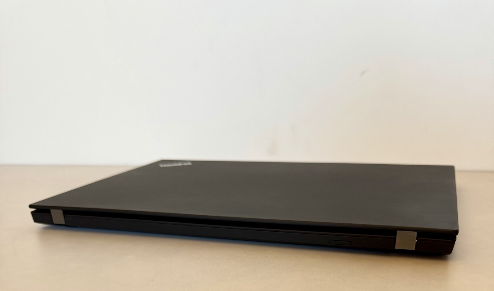Lenovo ThinkPad T14 Gen 1 Core i5-10310U 16GB RAM 512GB SSD Win11 Pro Laptop.