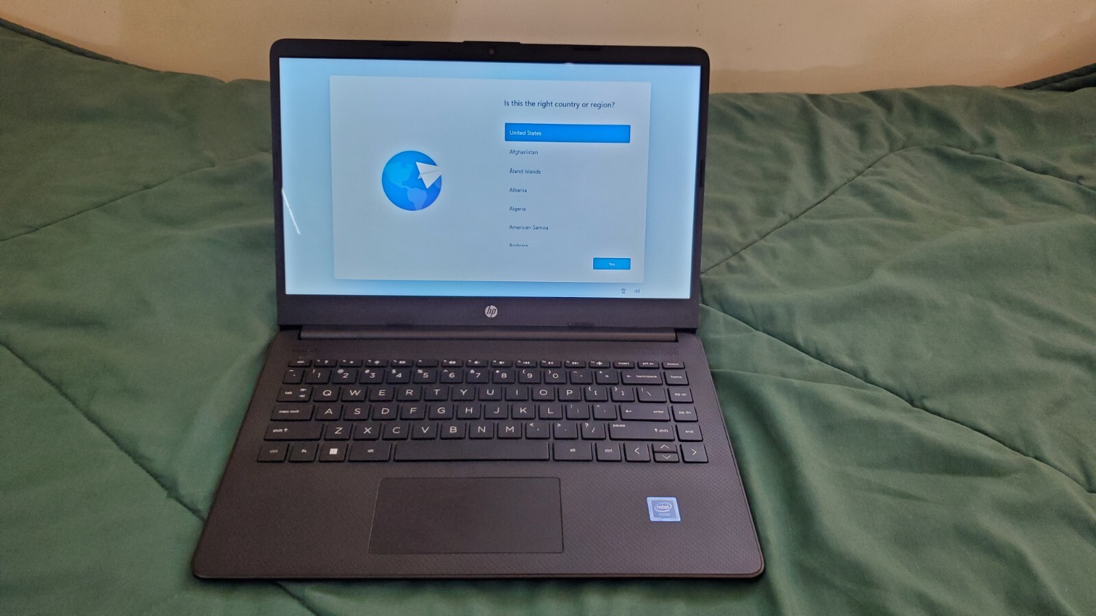 HP 14-DQ0051DX 14″ (64GB eMMC, Intel Celeron, 4GB) Laptop, Very Good Condition
