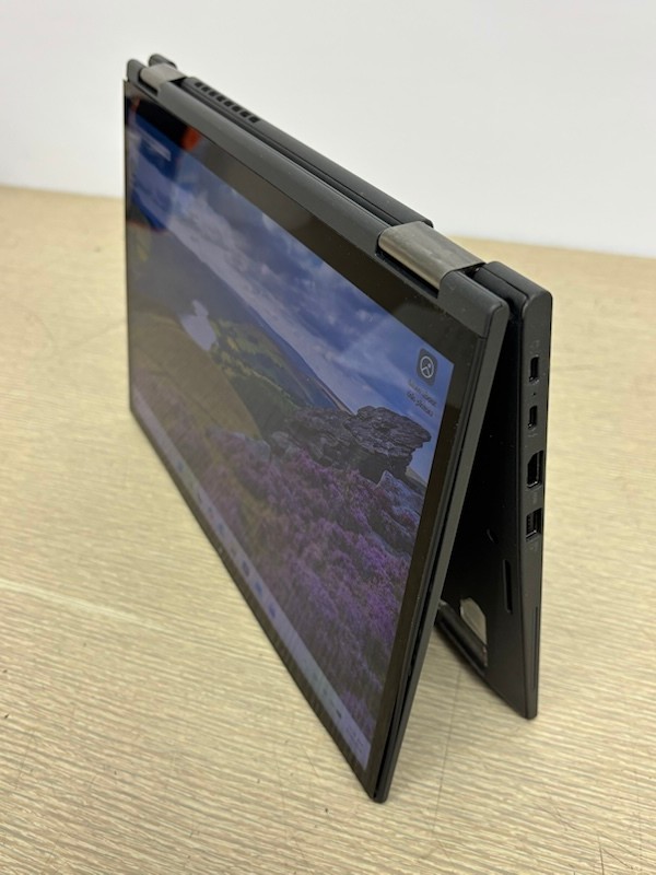 Lenovo ThinkPad X13 Yoga Gen 2 13″ i5-1145G7 16GB 256GB SSD W11P (screen issue)