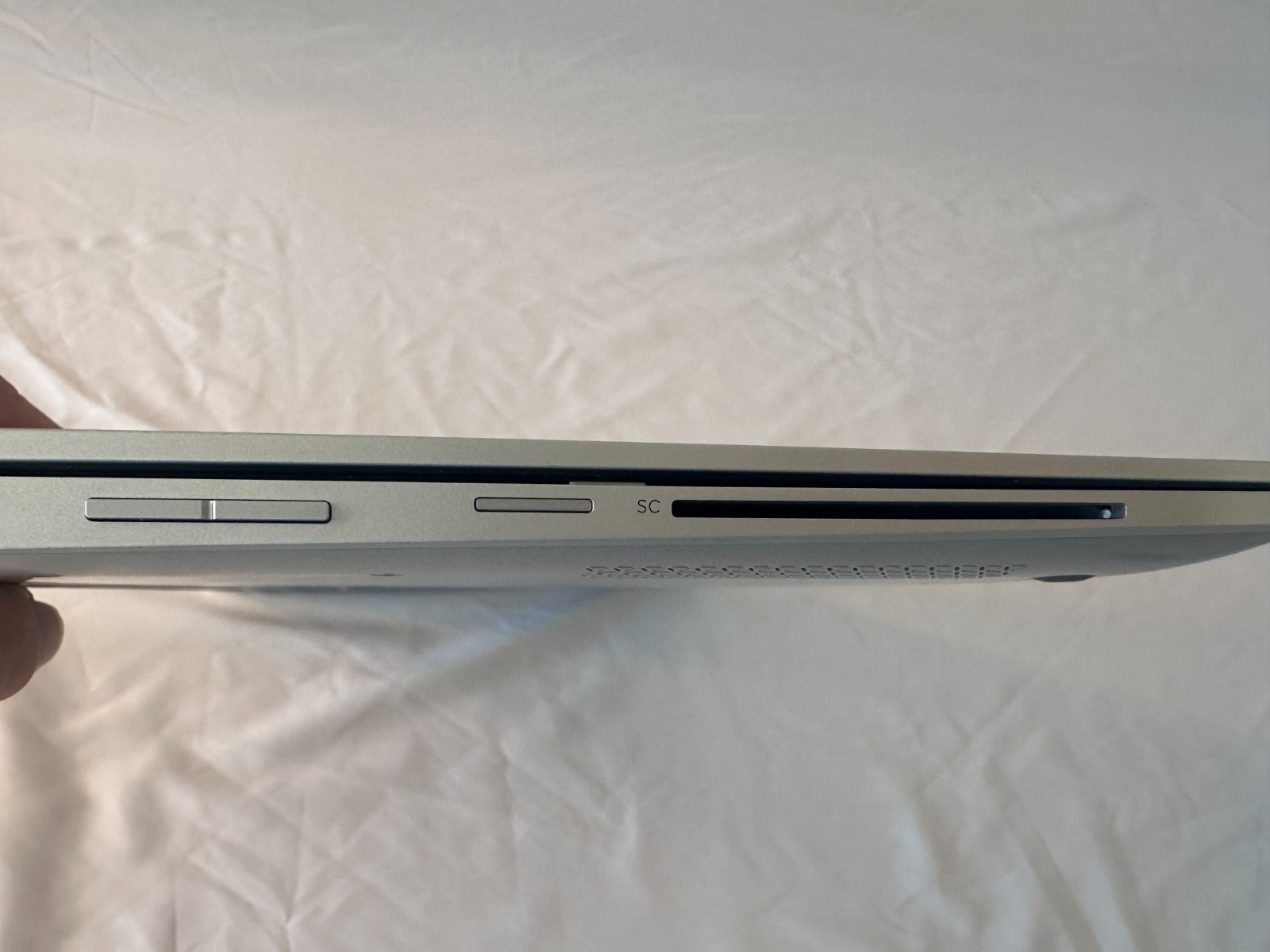 HP EliteBook X360 1030 G2 13.3″ Touchscreen i7-7600U 512GB SSD 16 GB RAM Win 11P