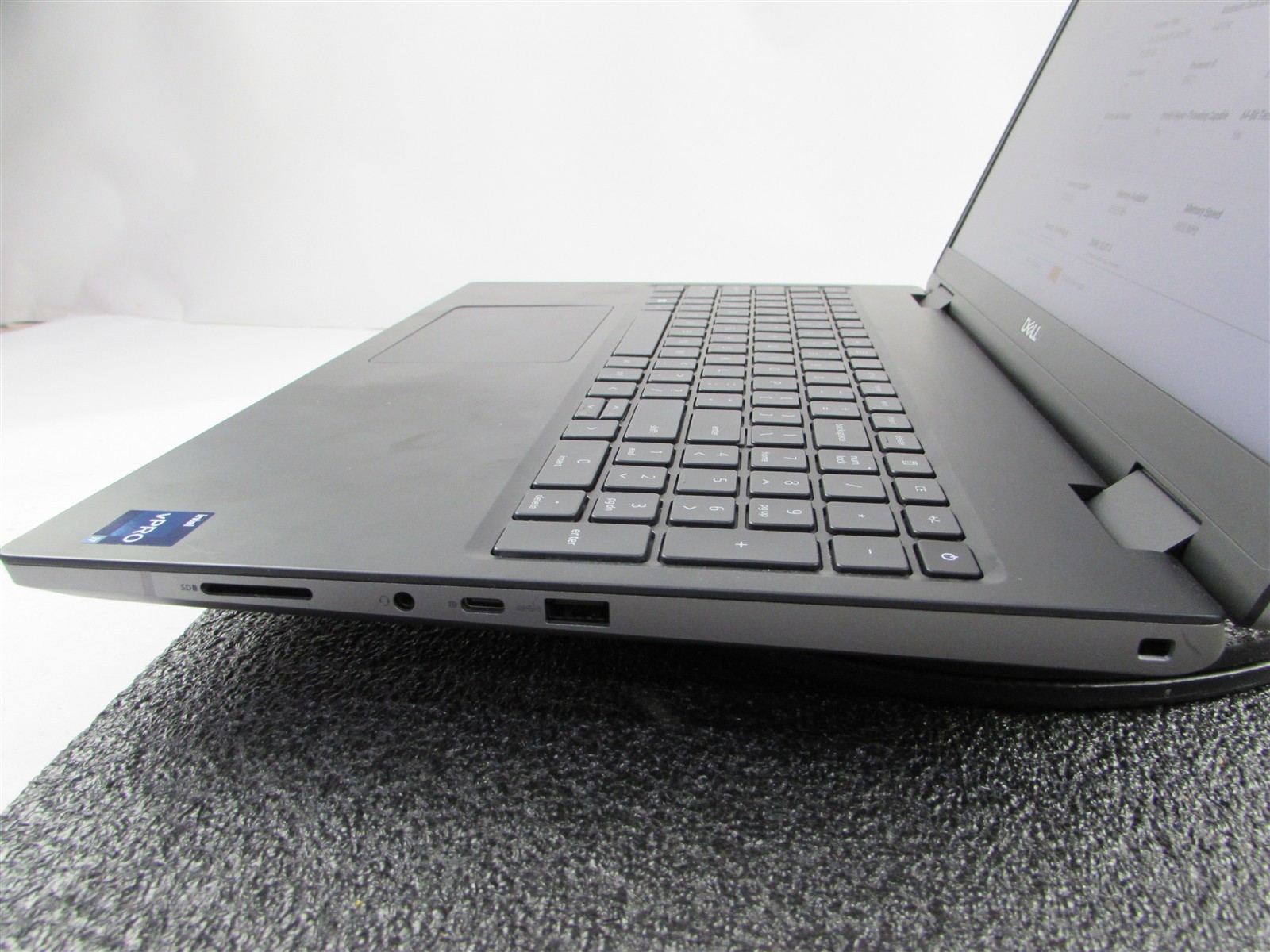DELL PRECISION 7670 FHD I7-12850HX 16 CORES 1TB 32GB RAM RTX A2000 WIN 11 PRO