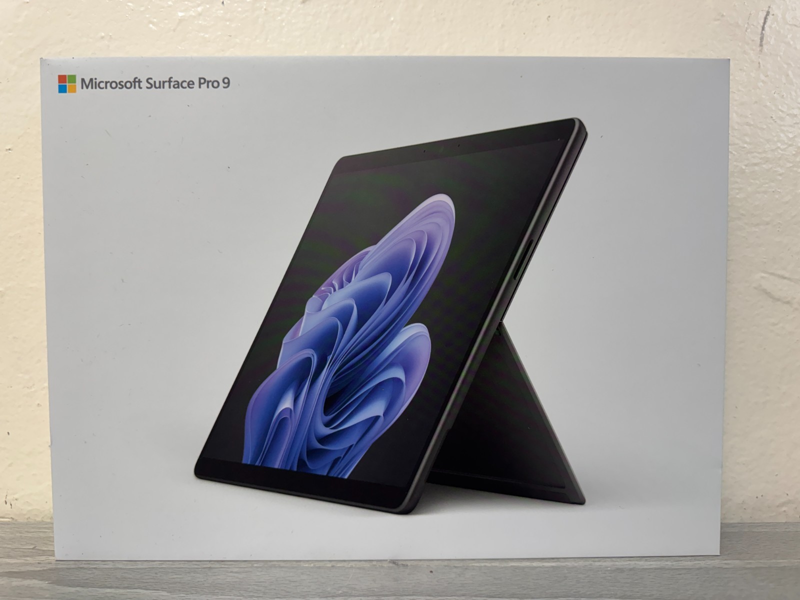 2TB Microsoft Surface Pro 9th 16GB RAM 2TB Intel i5 12th BUNDLE LOT (Read Desc)