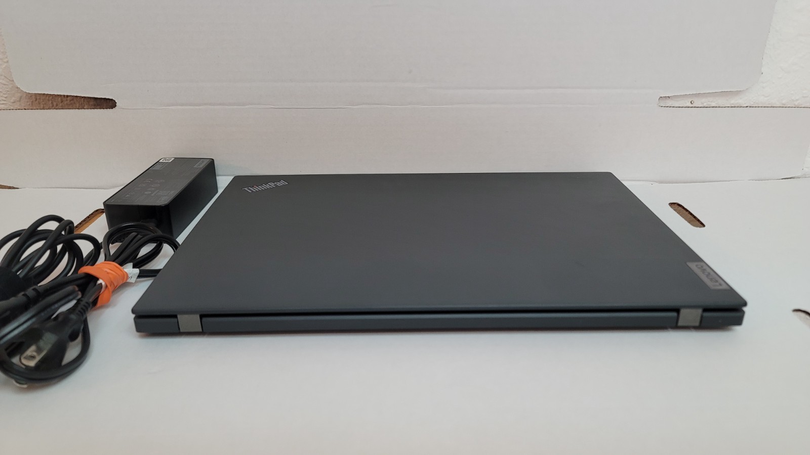 LENOVO ThinkPad T14s 11th Gen i7-1185G7 W11Pro 16GB 256GB SSD TouchScreen!