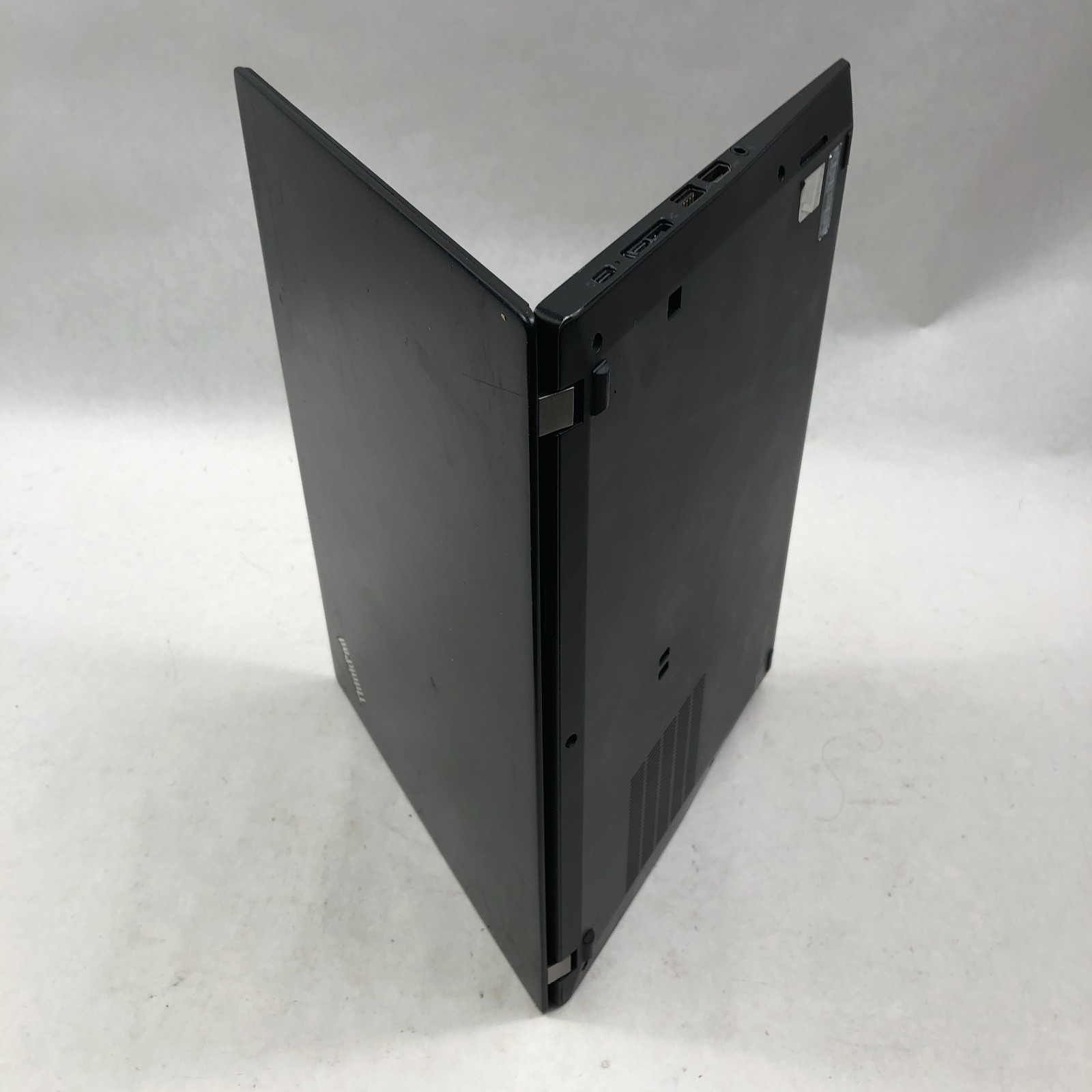Lenovo ThinkPad T14s Gen 1 Ryzen 5 Pro 4650U 8GB RAM 256GB SSD No OS Read