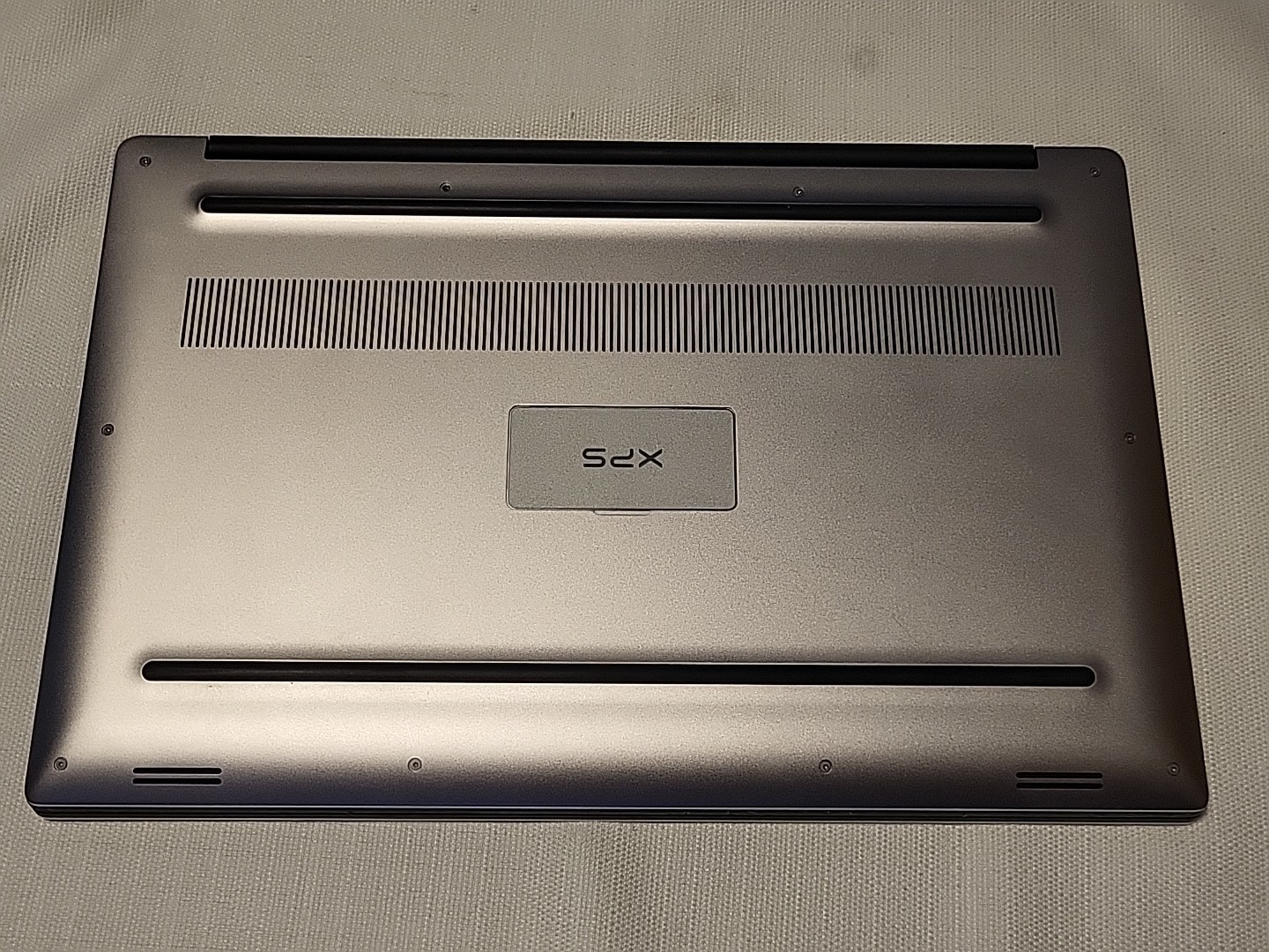 DELL XPS P56F Laptop – For Parts or Repair Only – Doesn’t Power On