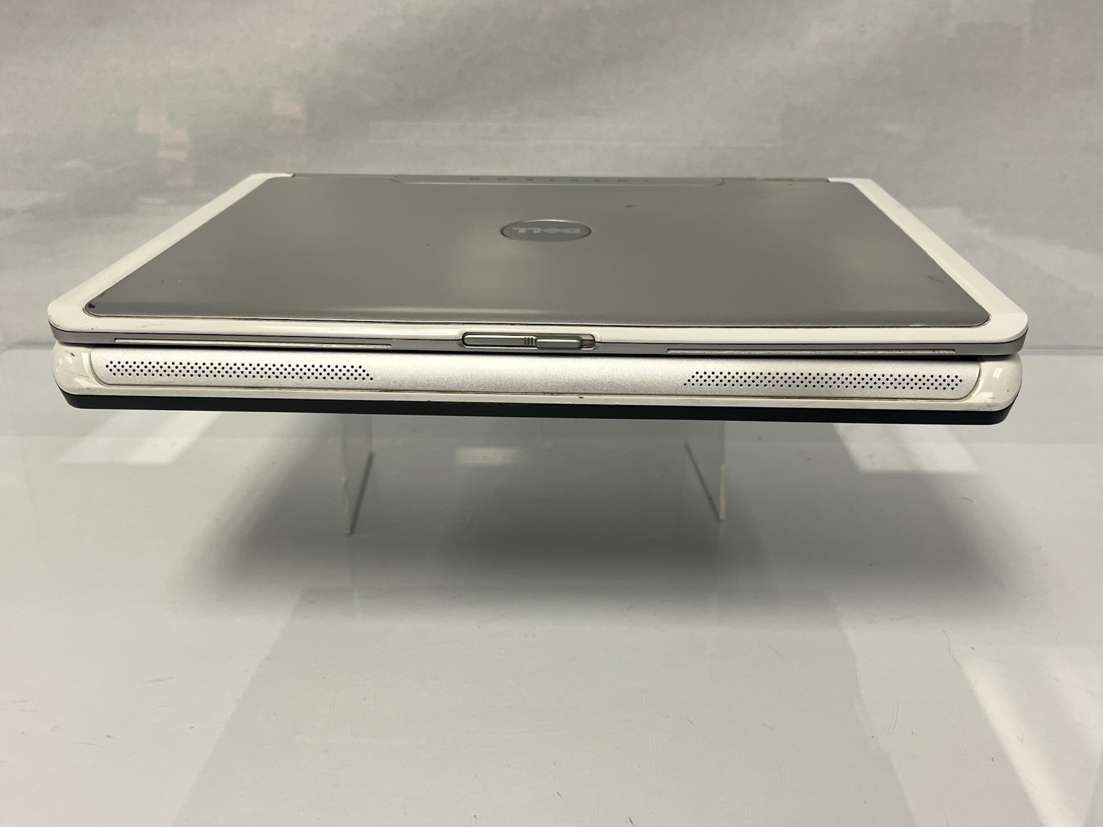Dell Inspiron 1501 15.4″ AMD Turion 64 MK-36 2.0GHz 2GB RAM NO HDD