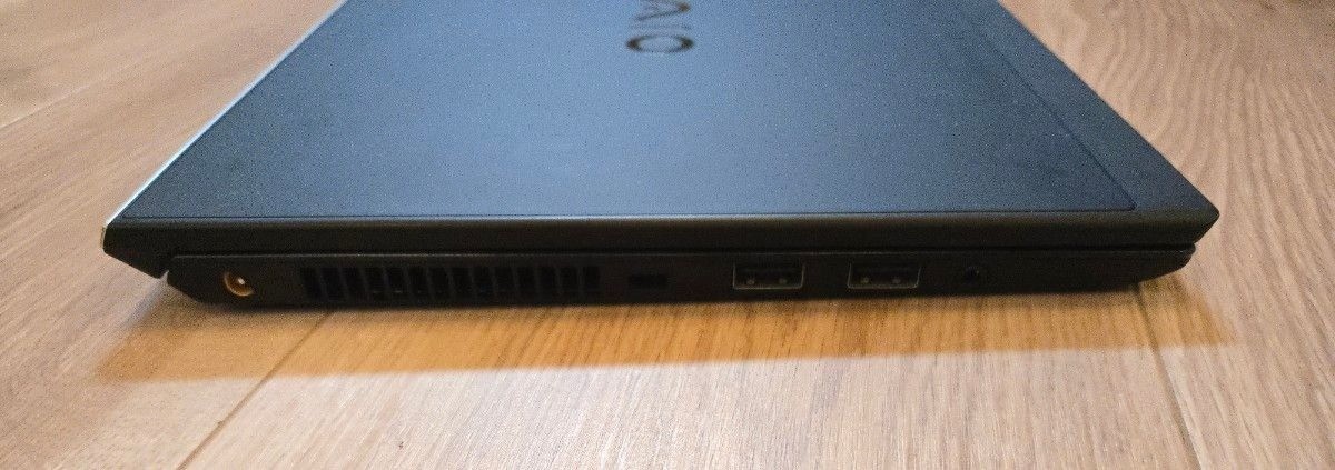 VAIO Pro PJ VJPJ13C12N 12.5″ FHD i5-1035G1 8GB 256GB LTE GPS Win11 Pro