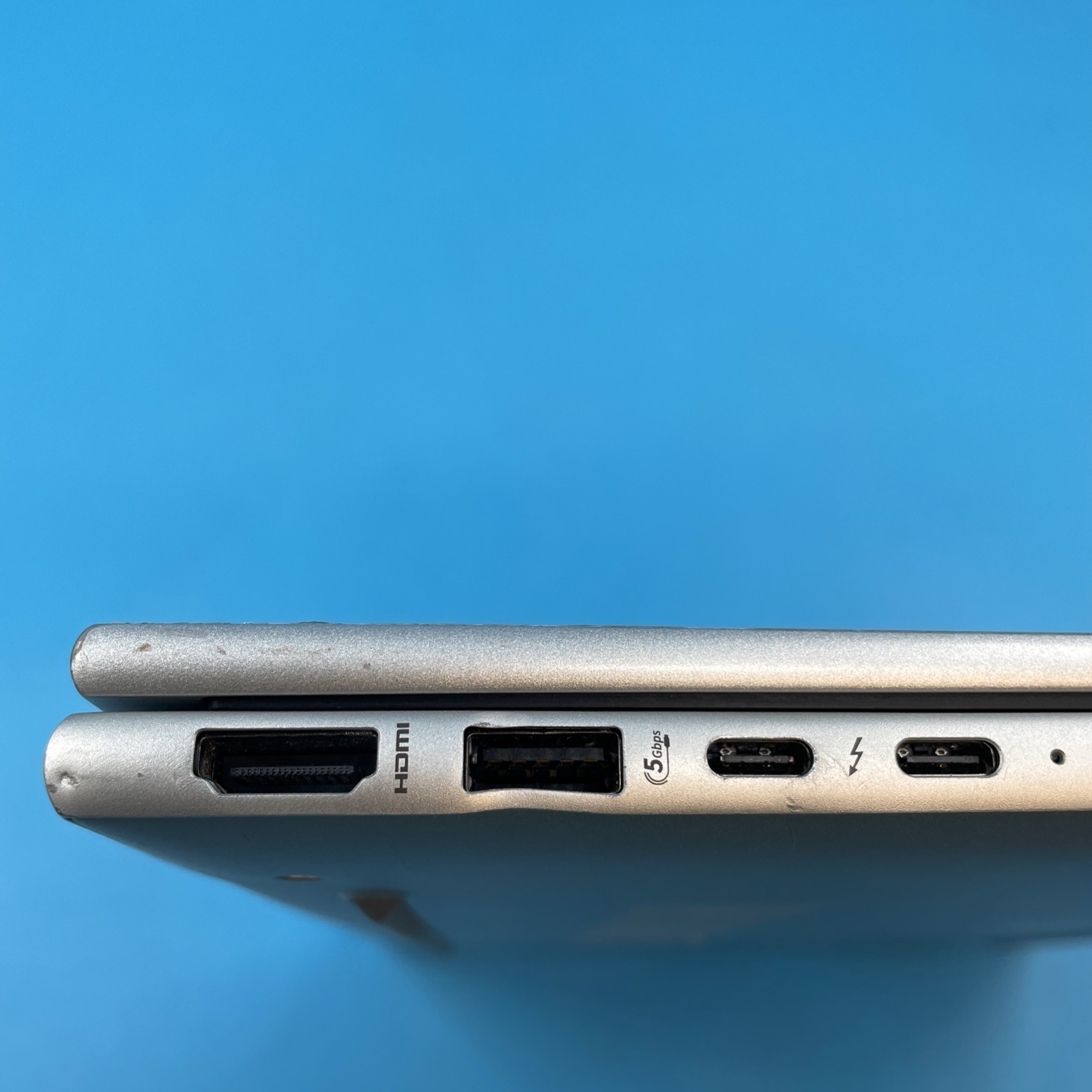 HP EliteBook 840 G11 | Ultra 5 135U | 32GB RAM | 512GB SSD | NO OS | 96%