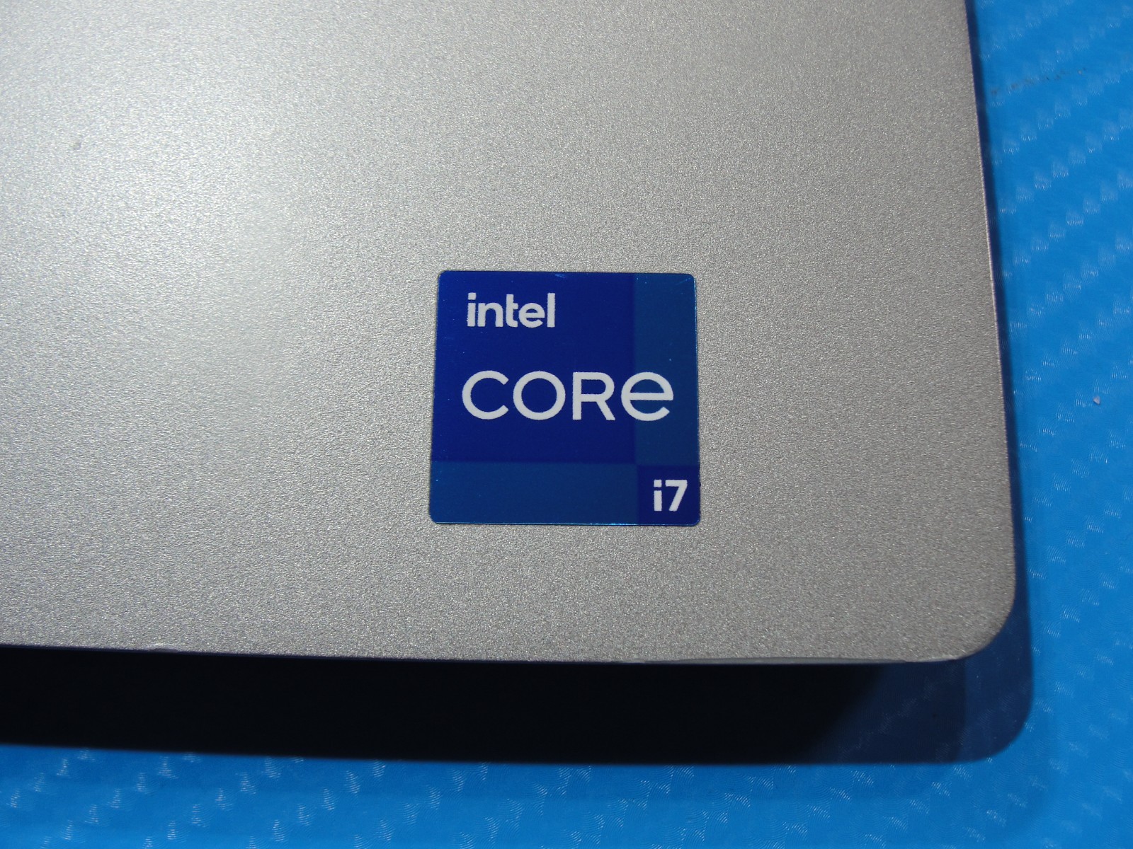 Dell Latitude 5320 13.3″Touch Intel Core i7-1185G7 3.0GHz 32GB RAM 512GB SSD +PA