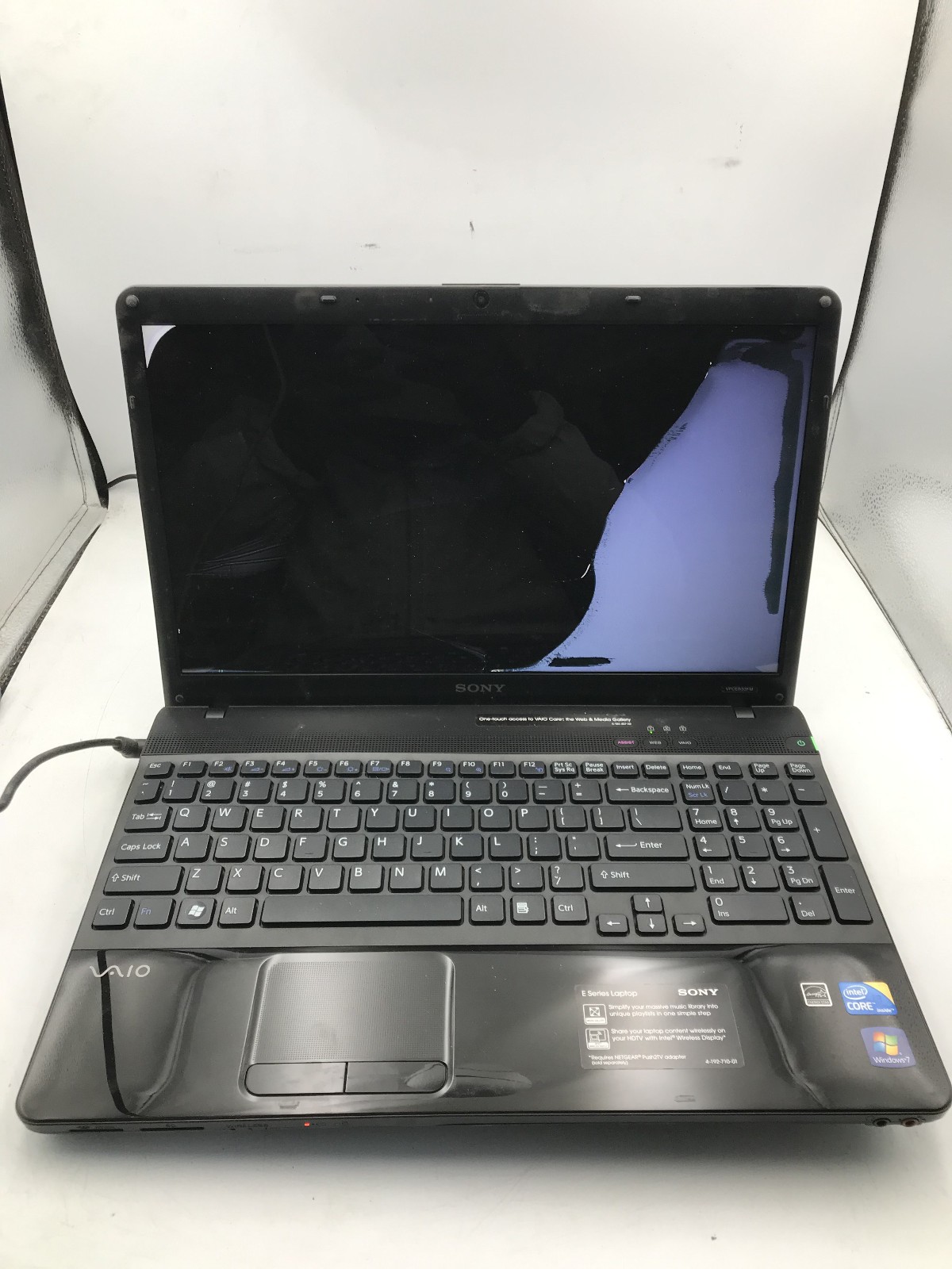 SONY VAIO PCG 71318L – FOR PARTS/REPAIR – INTEL I3 350M – 4GB RAM – READ DESC-BB