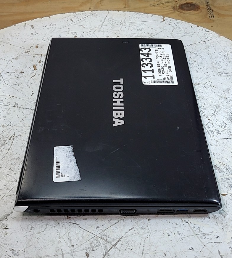 TOSHIBA PORTEGE R930 Laptop Intel I5-3230M 4GB SEE NOTES