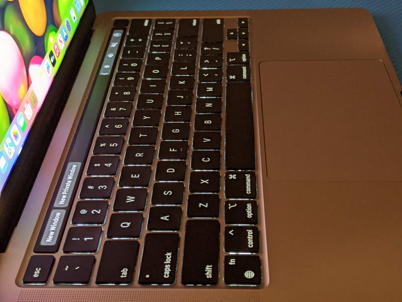 Apple MacBook Pro A2338 (2020) 13.3″ M1 8CPU/8GPU 3.2GHz 8GB 256GB SSD MYDA2LL/A