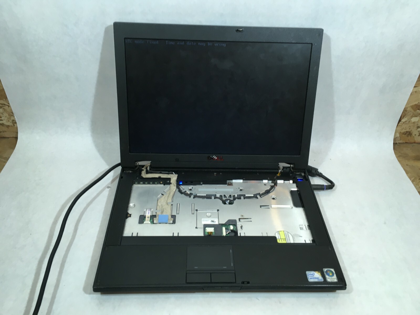 Dell Latitude 5400 Powers On Boots 2 GB Ram Missing Components- FT
