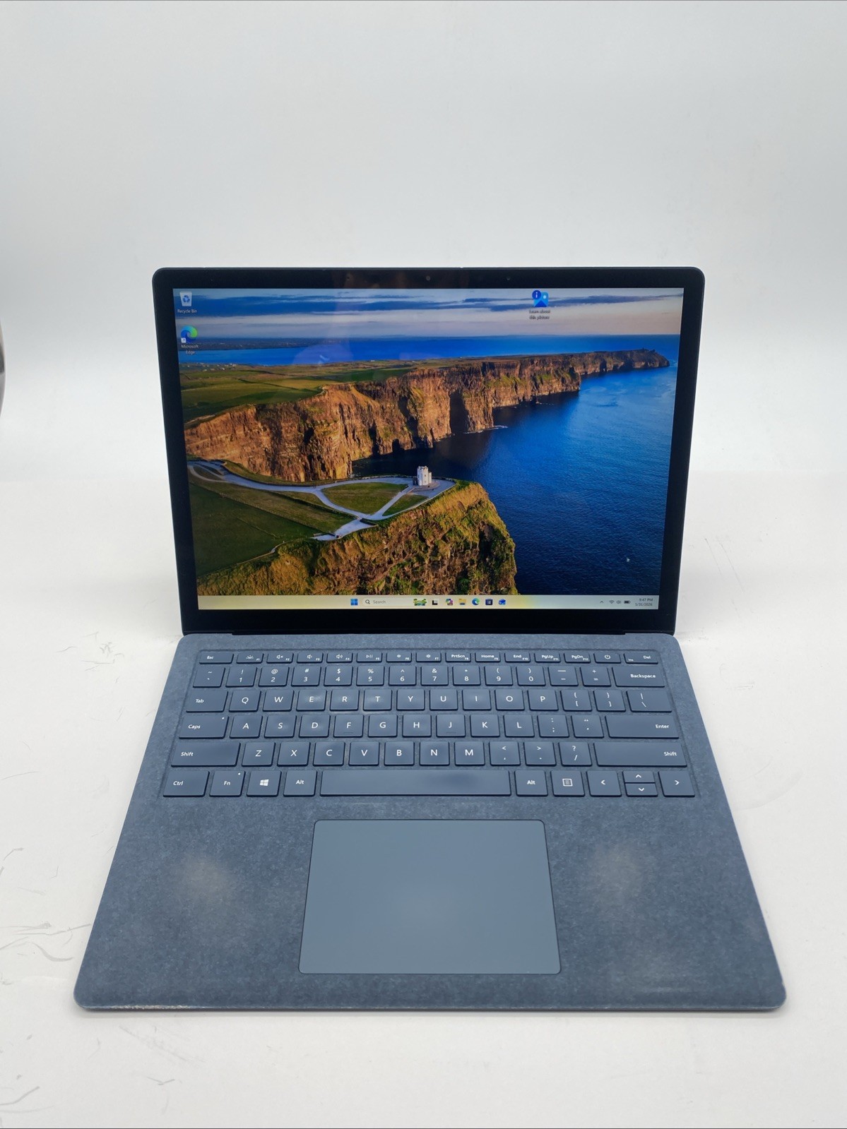 Microsoft Surface Laptop 3 Intel Core i7-1065G7 1.3GHz 16GB RAM 256GB SSD W11P