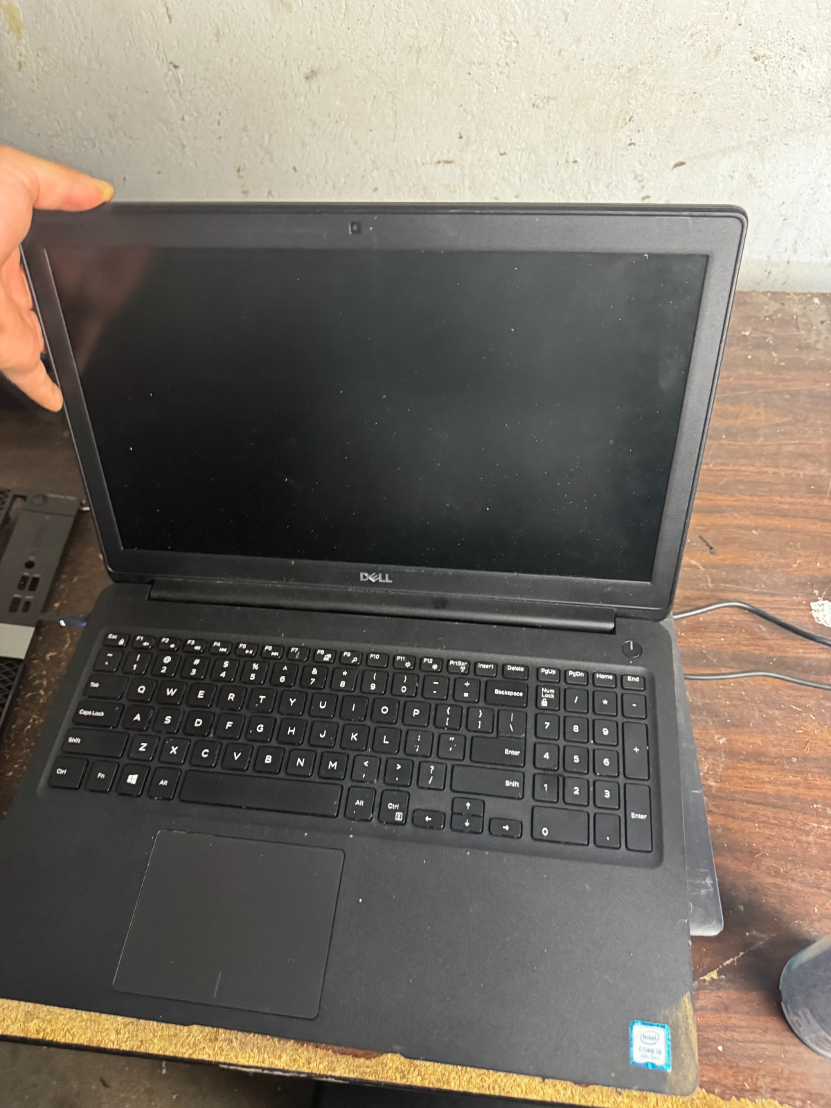 Dell Latitude 3500 Core I5 8th Gen Laptop For Parts/Repair #6098