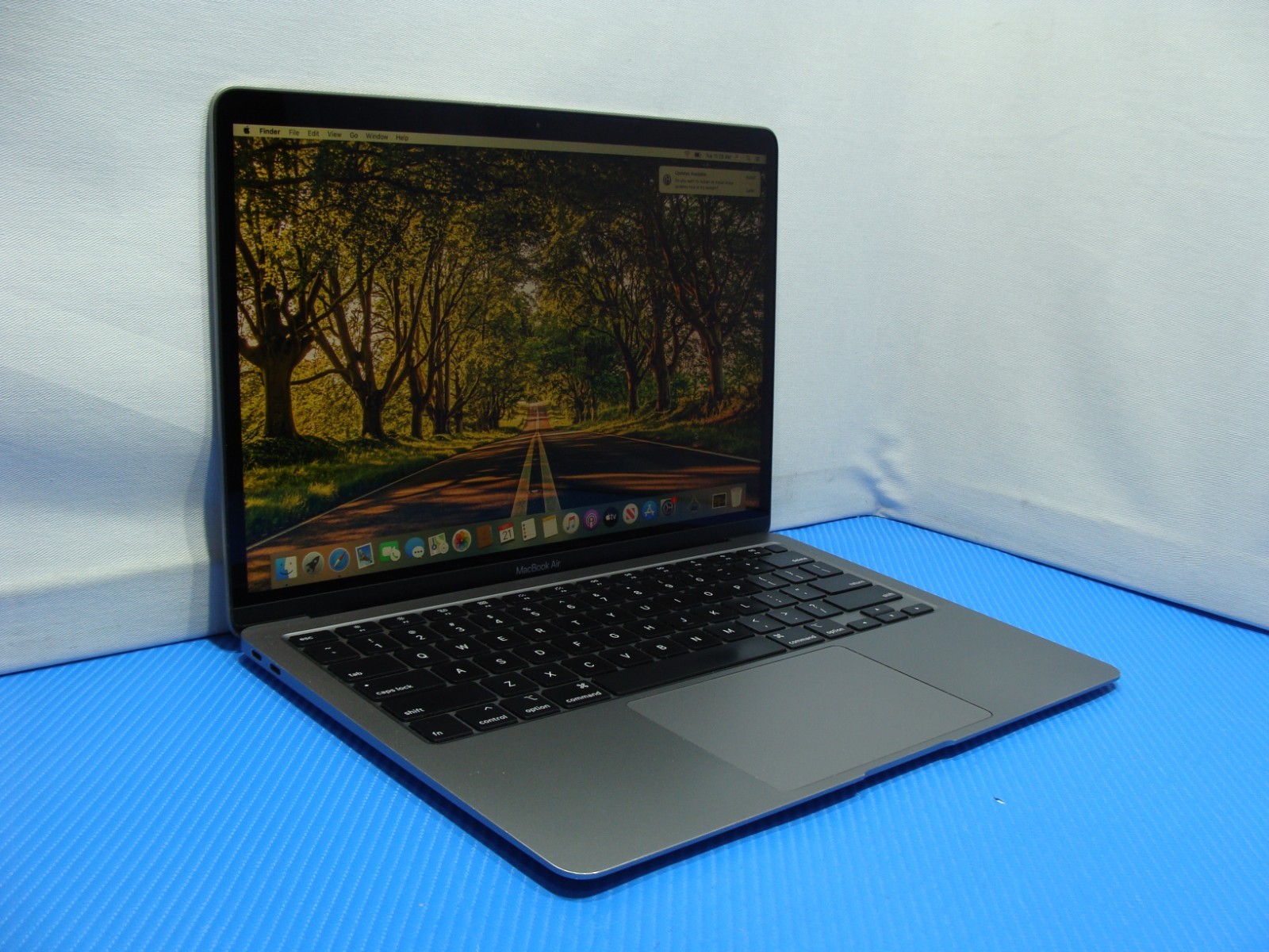 Apple MacBook Air 13″ A2179 2020 i3-1000NG4 1.1GHz 8GB 128GB OS Catalina MWTJ2LL