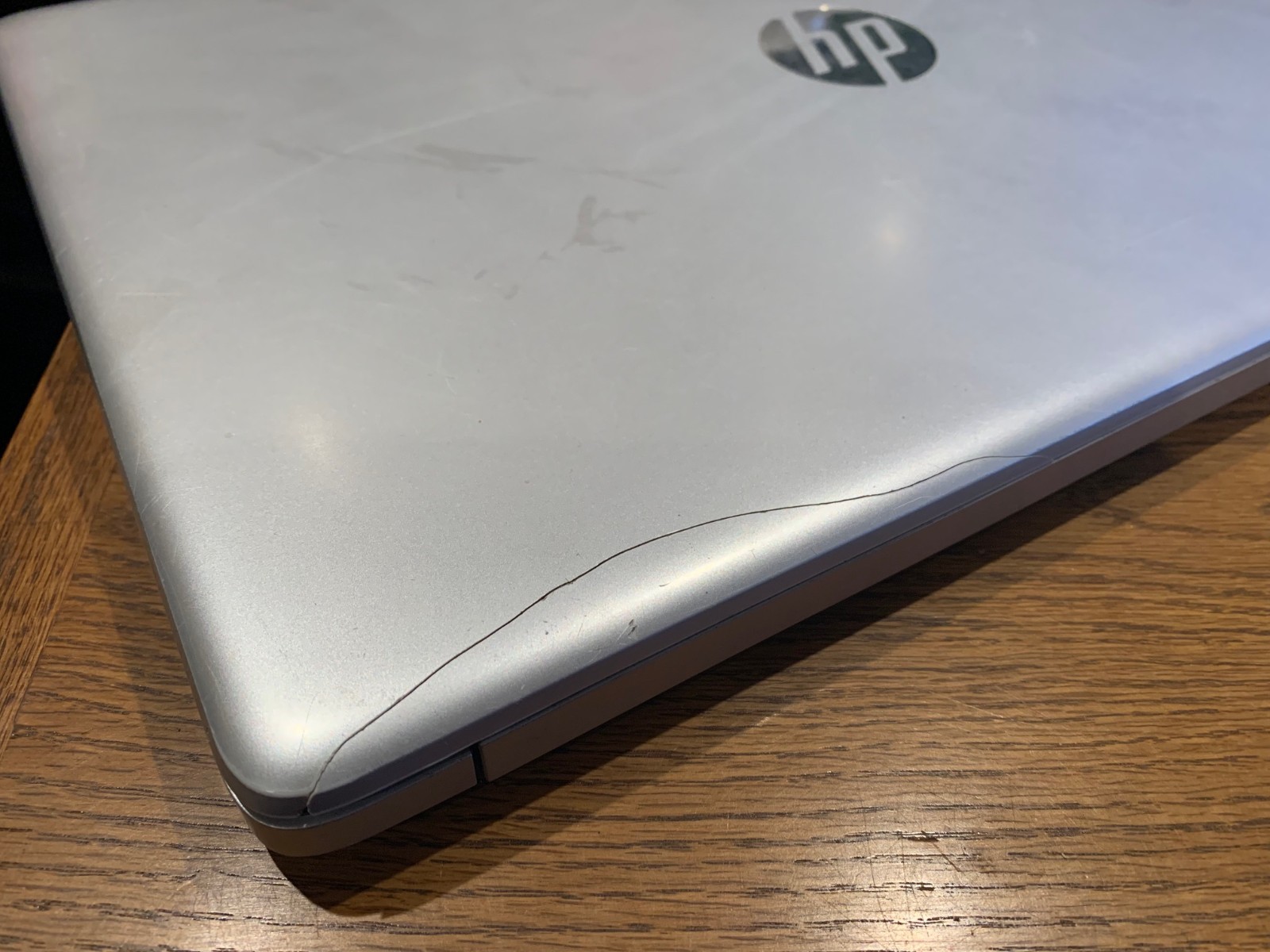 HP Laptop 15-DA1047NR 15.6″ i5-8265U 8GB DDR4-2400 SDRAM 1TB 5400 rpm SATA HDD